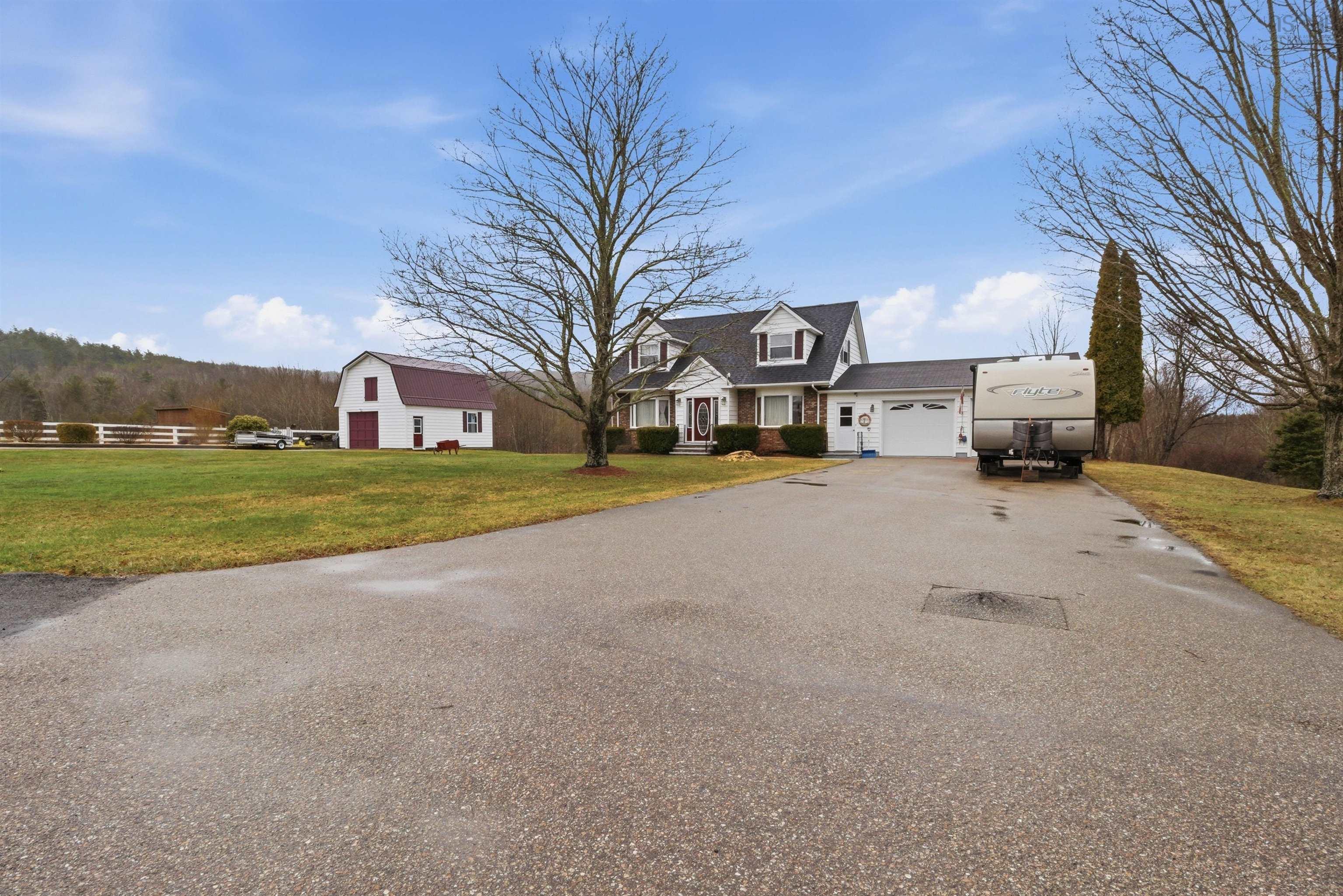 $599,000.00: 123 Trout Lake Road, Lawrencetown