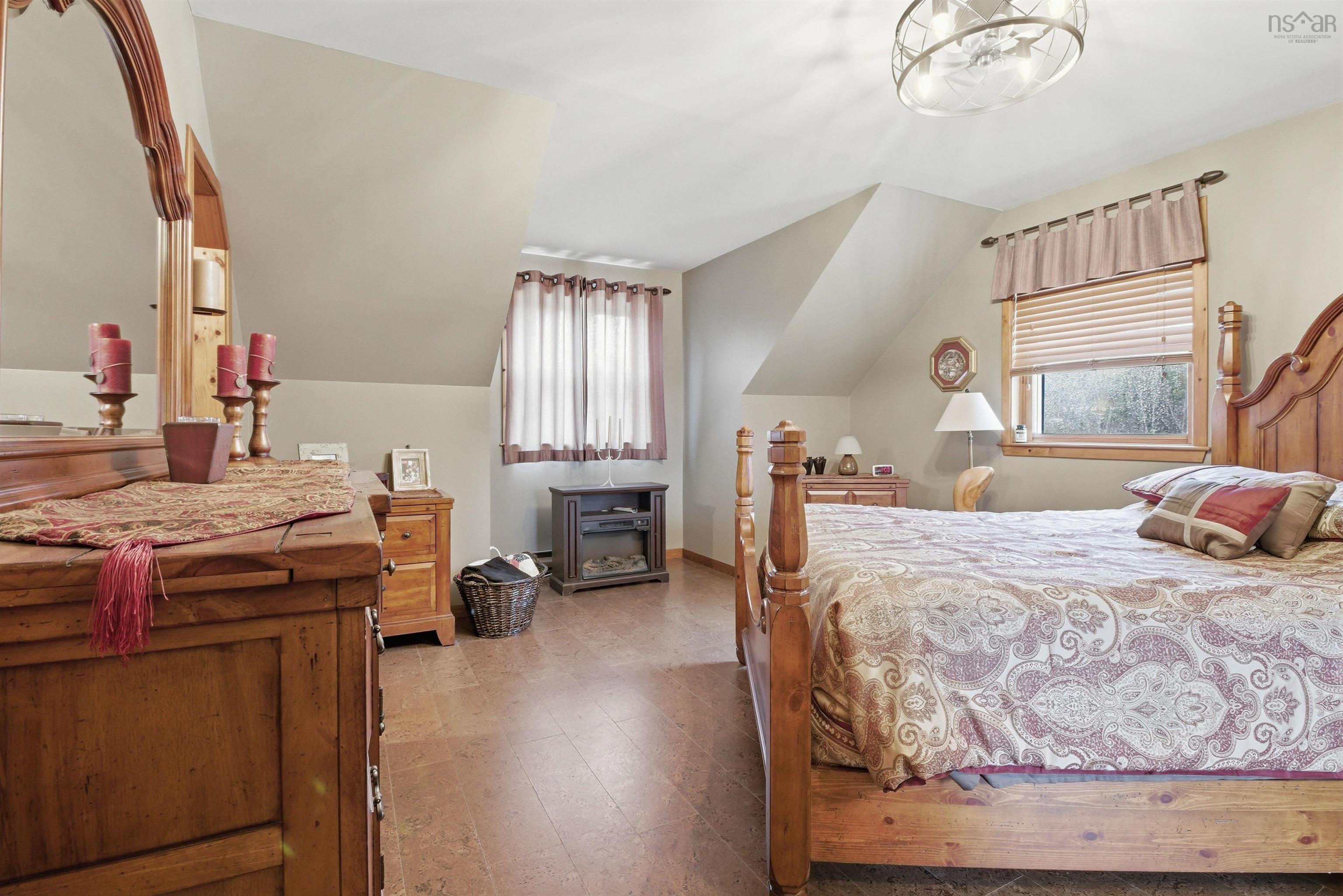 $599,000.00: 123 Trout Lake Road, Lawrencetown