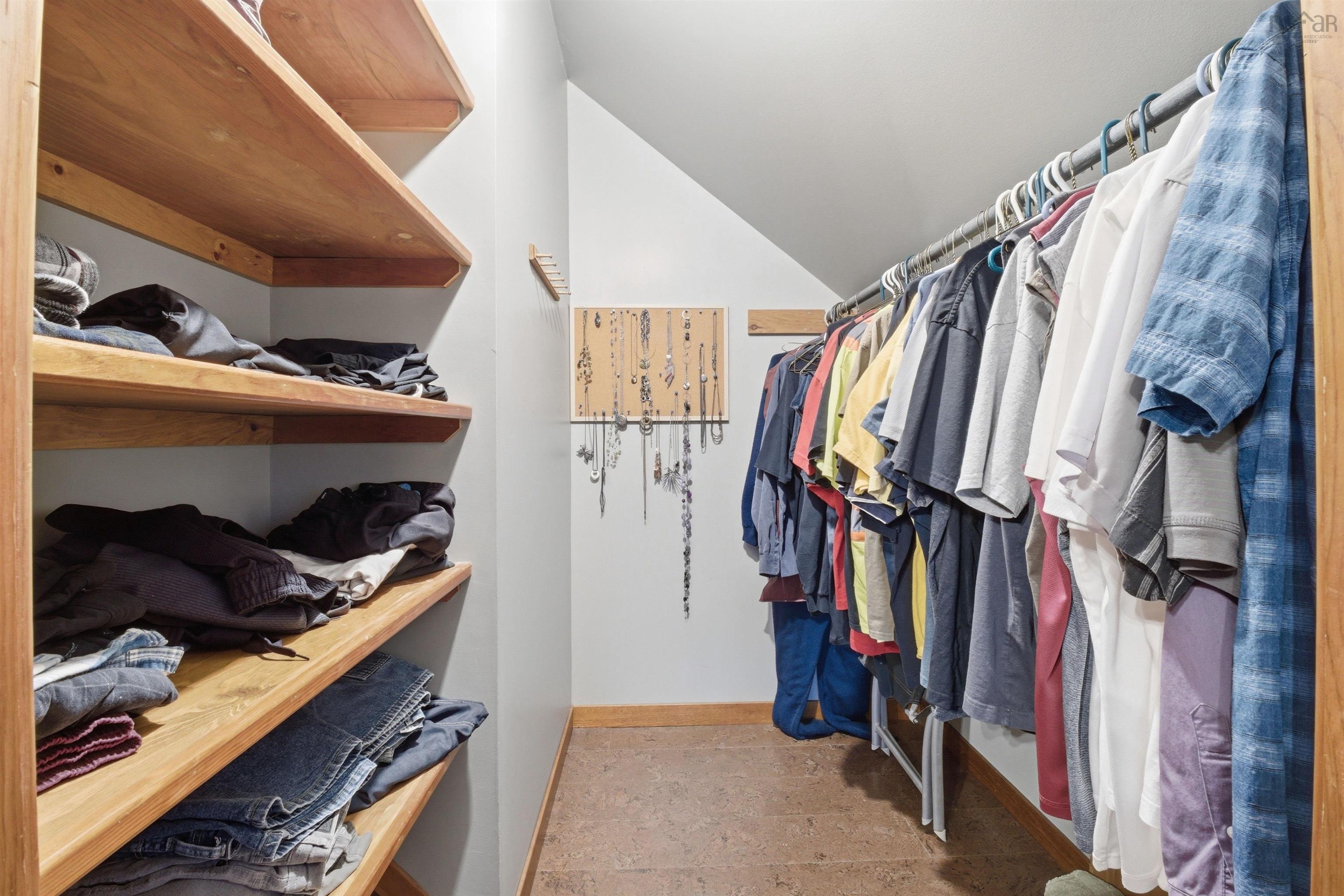 $599,000.00: 123 Trout Lake Road, Lawrencetown