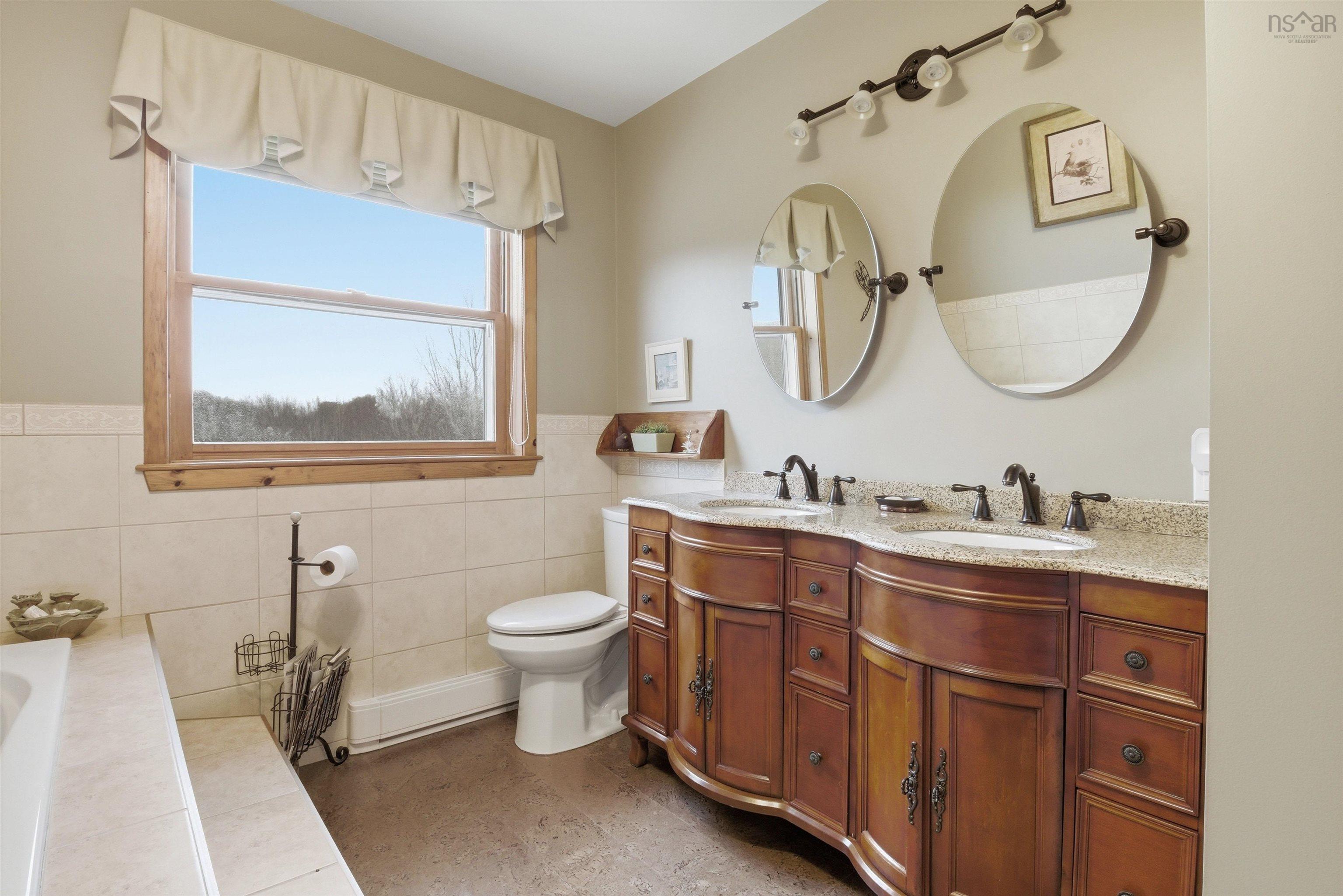 $599,000.00: 123 Trout Lake Road, Lawrencetown