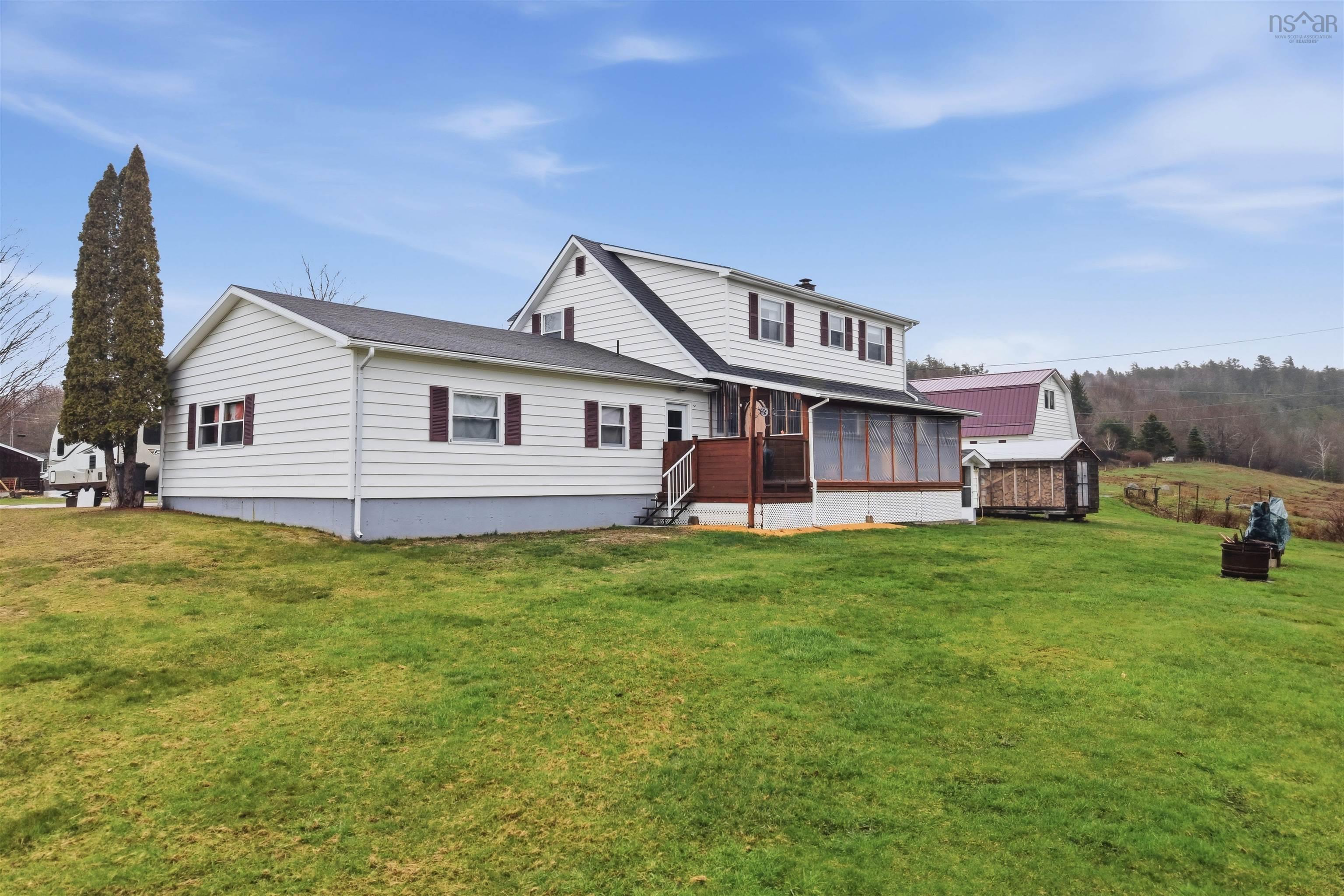 $599,000.00: 123 Trout Lake Road, Lawrencetown