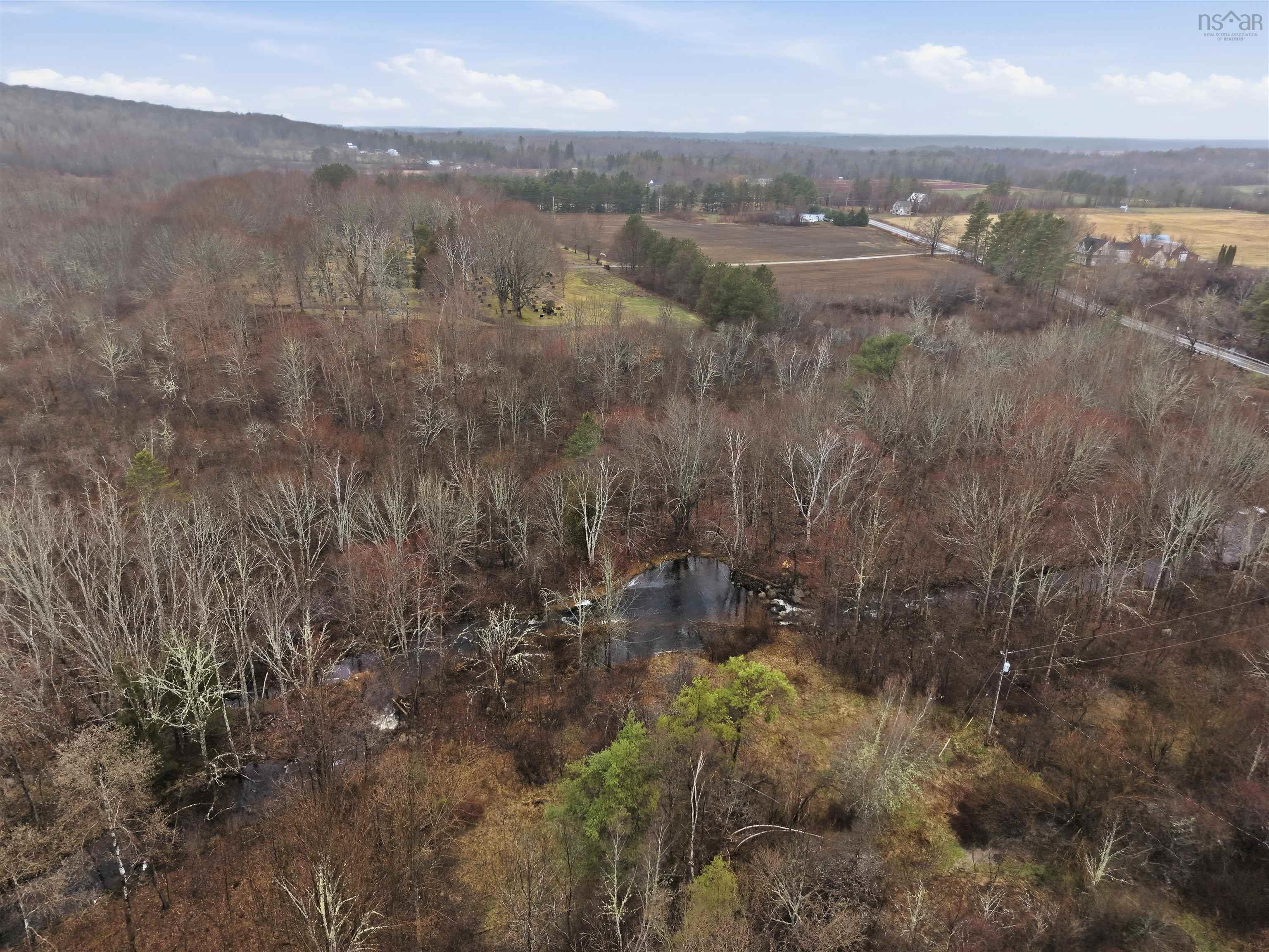 $599,000.00: 123 Trout Lake Road, Lawrencetown