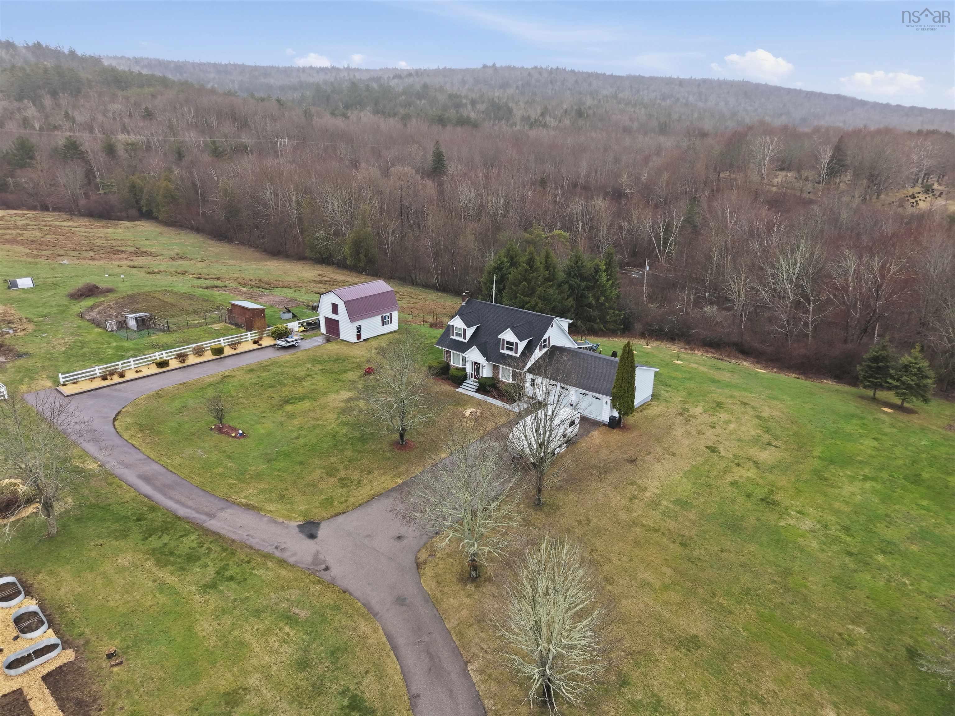 $599,000.00: 123 Trout Lake Road, Lawrencetown