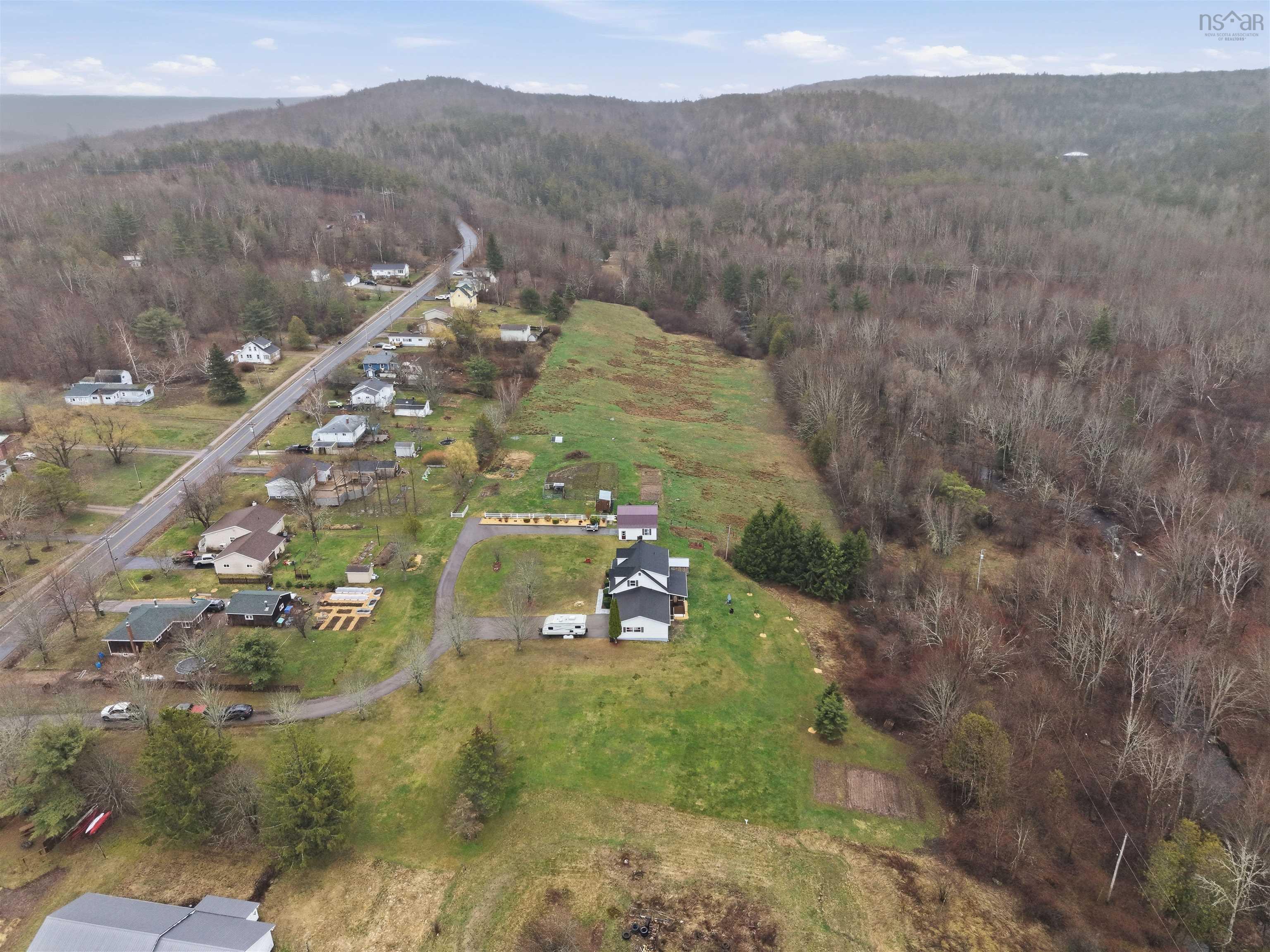 $599,000.00: 123 Trout Lake Road, Lawrencetown