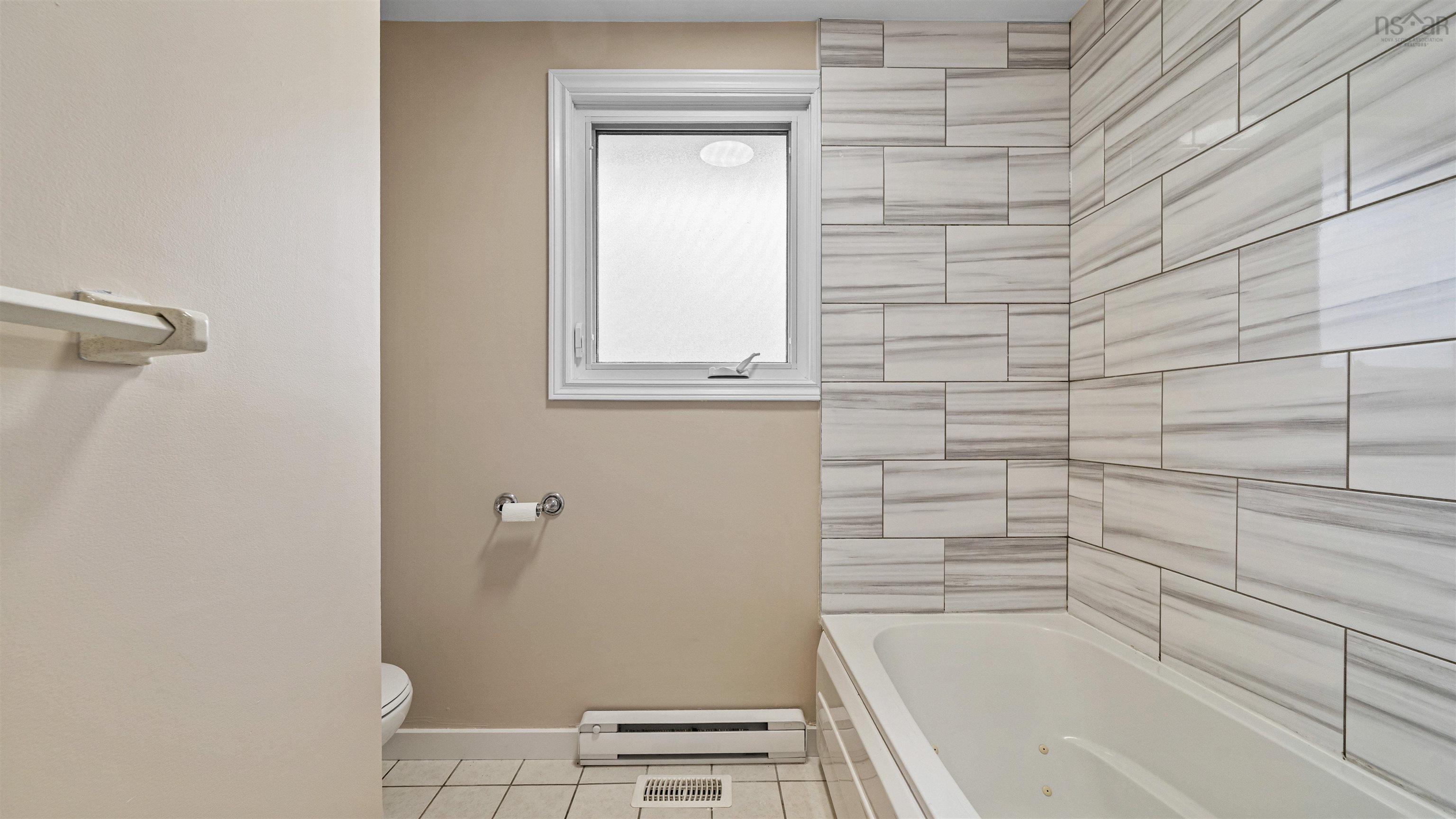 11 Glencoe Drive, Dartmouth, NS (MLS 202607925)