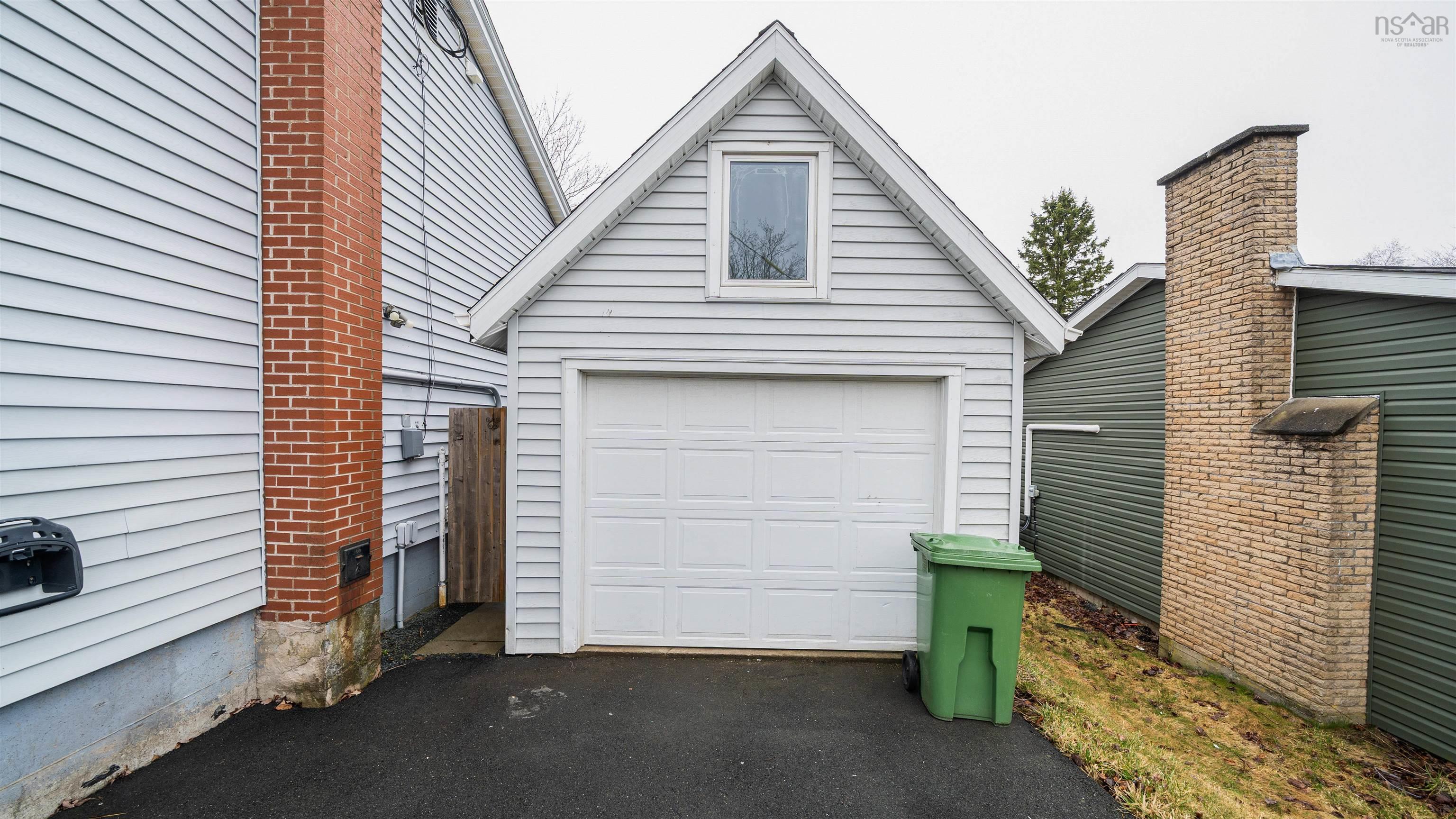 11 Glencoe Drive, Dartmouth, NS (MLS 202607925)