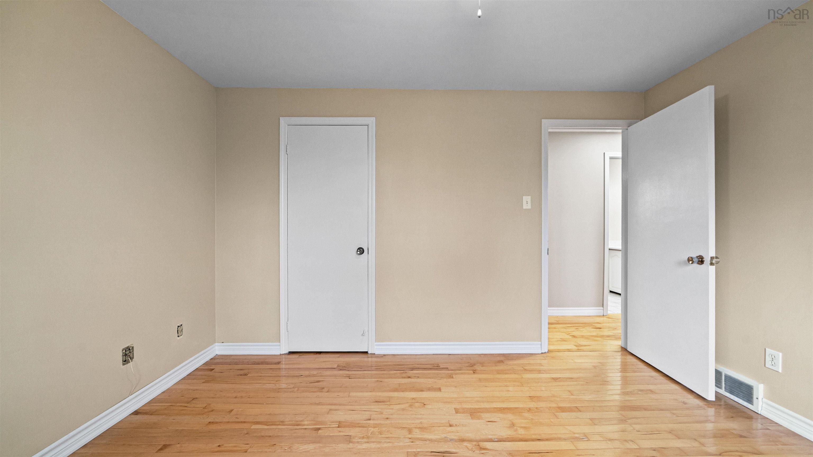 11 Glencoe Drive, Dartmouth, NS (MLS 202607925)