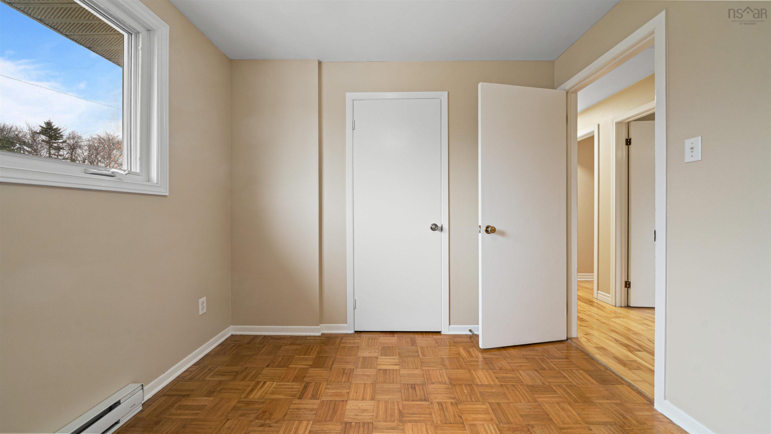 11 Glencoe Drive, Dartmouth, NS (MLS 202607925)