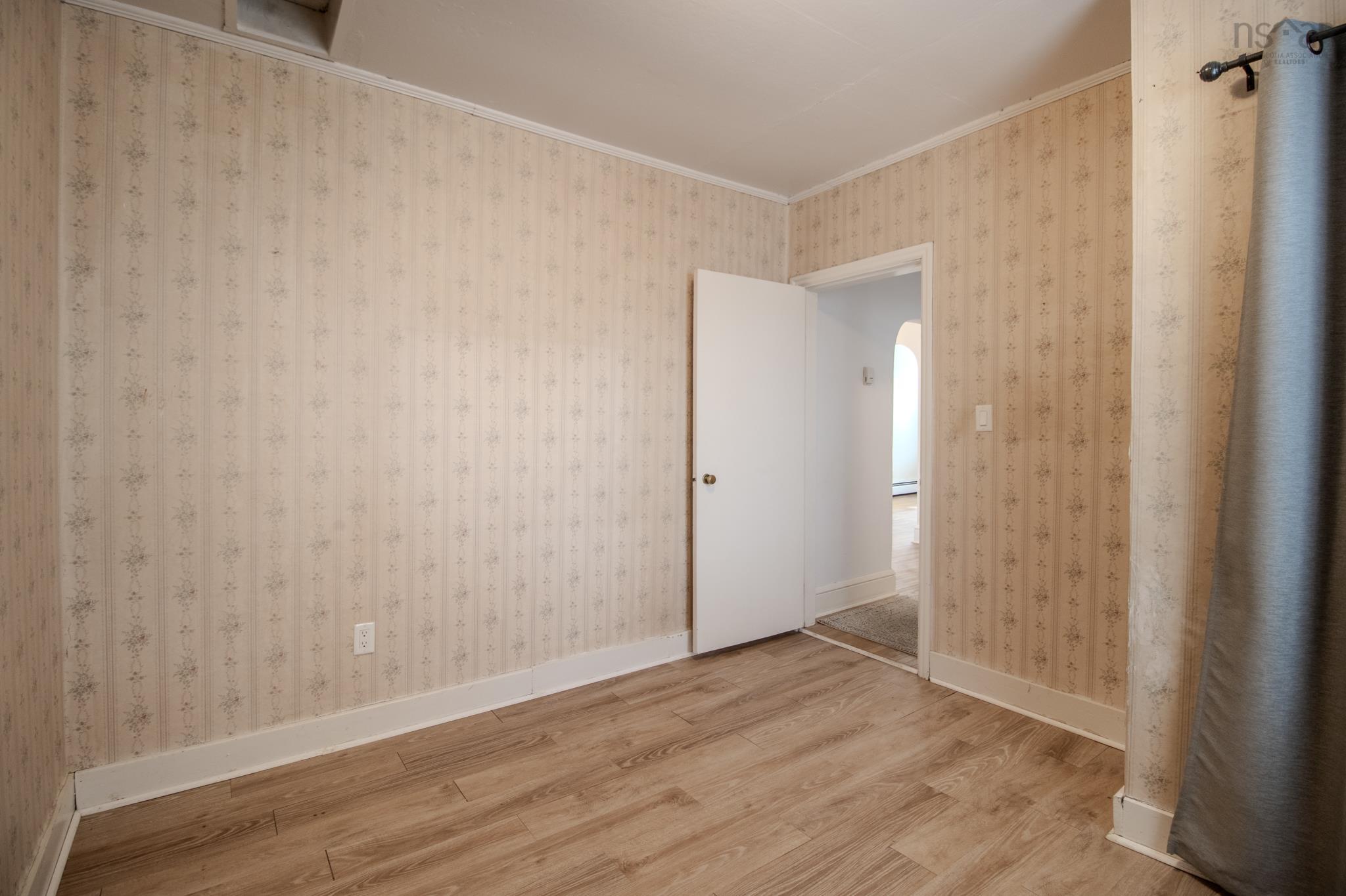 $195,000.00: 679 Upper Prince Street, Sydney