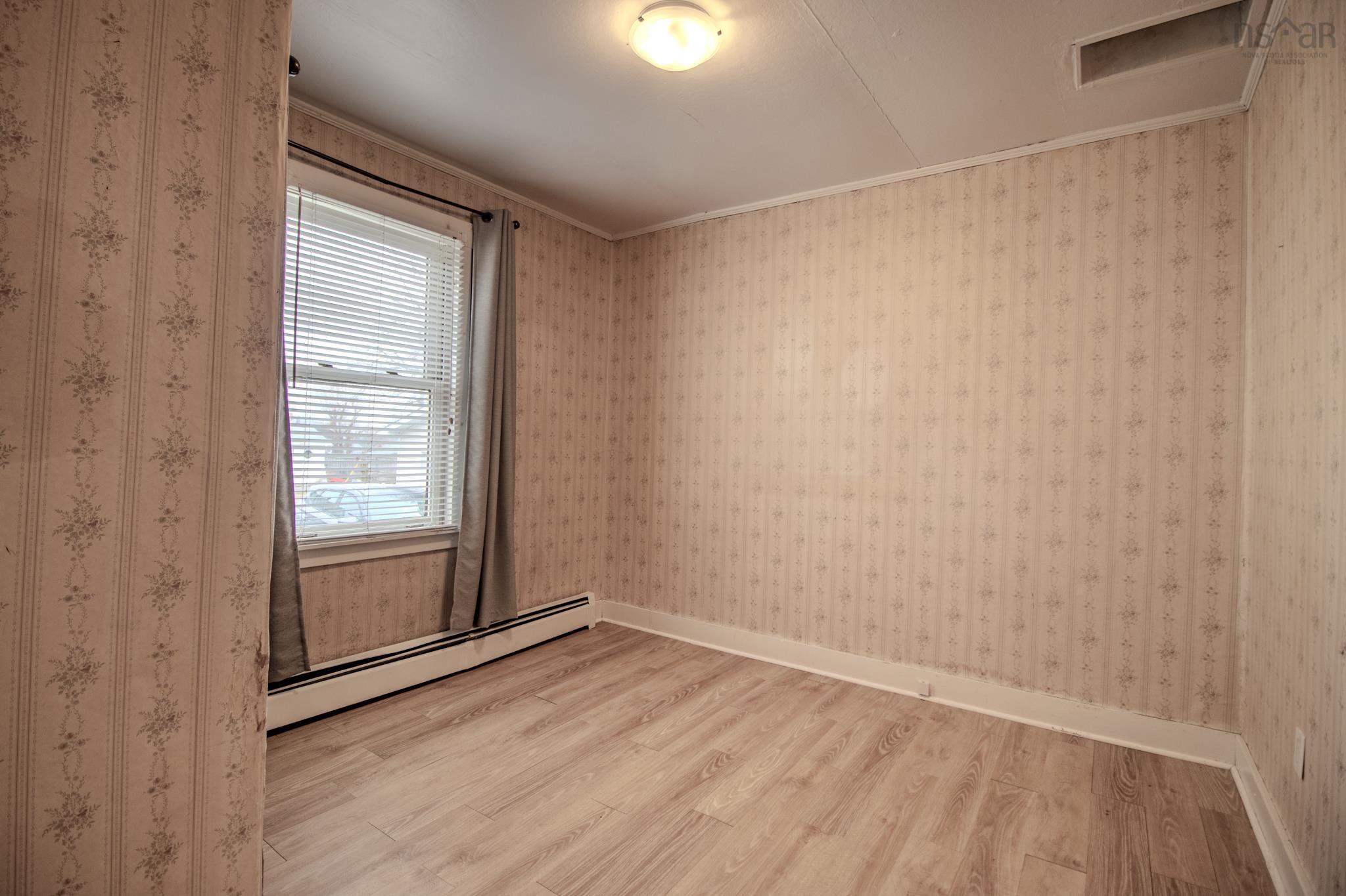 $195,000.00: 679 Upper Prince Street, Sydney