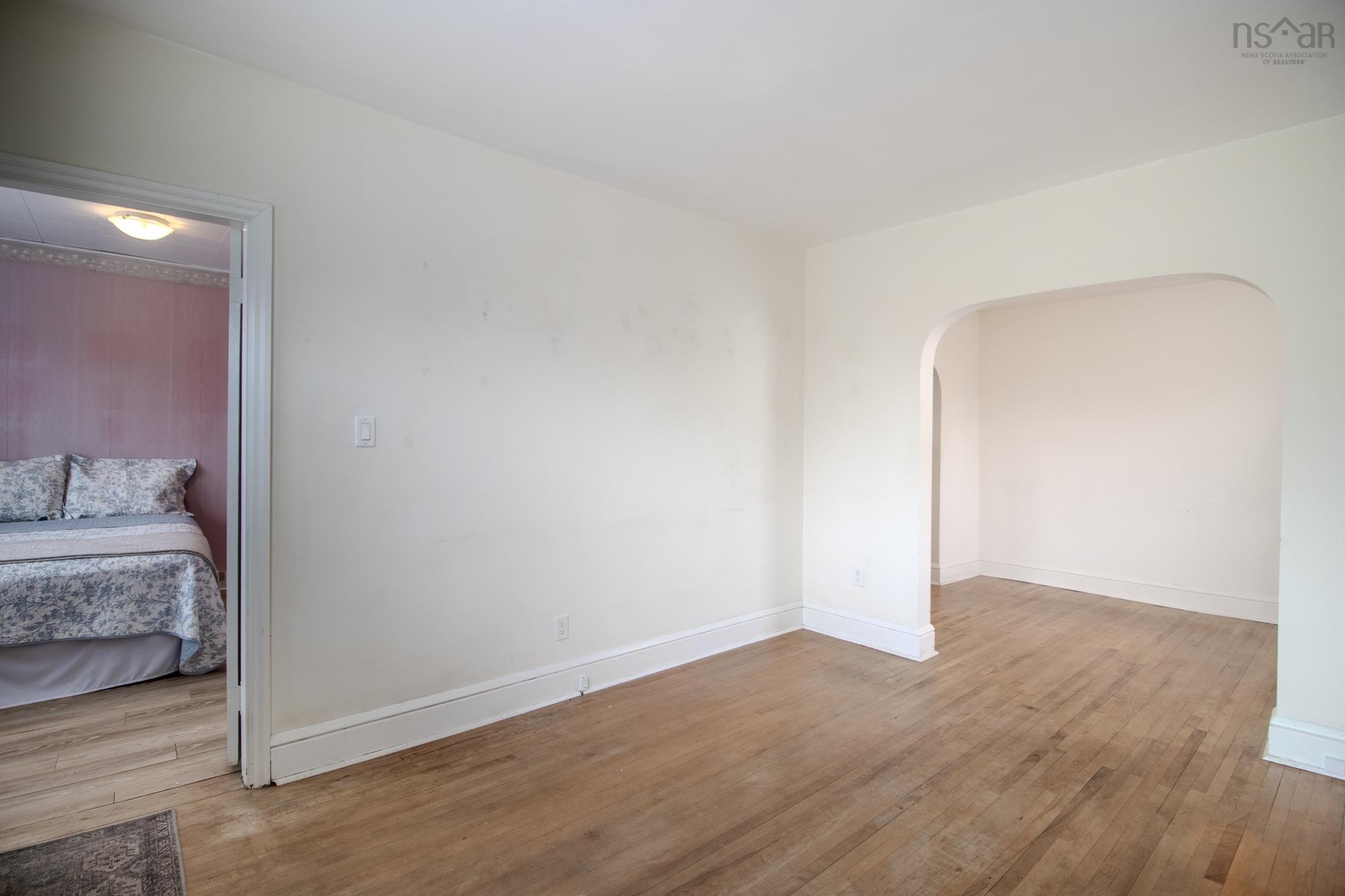 $195,000.00: 679 Upper Prince Street, Sydney