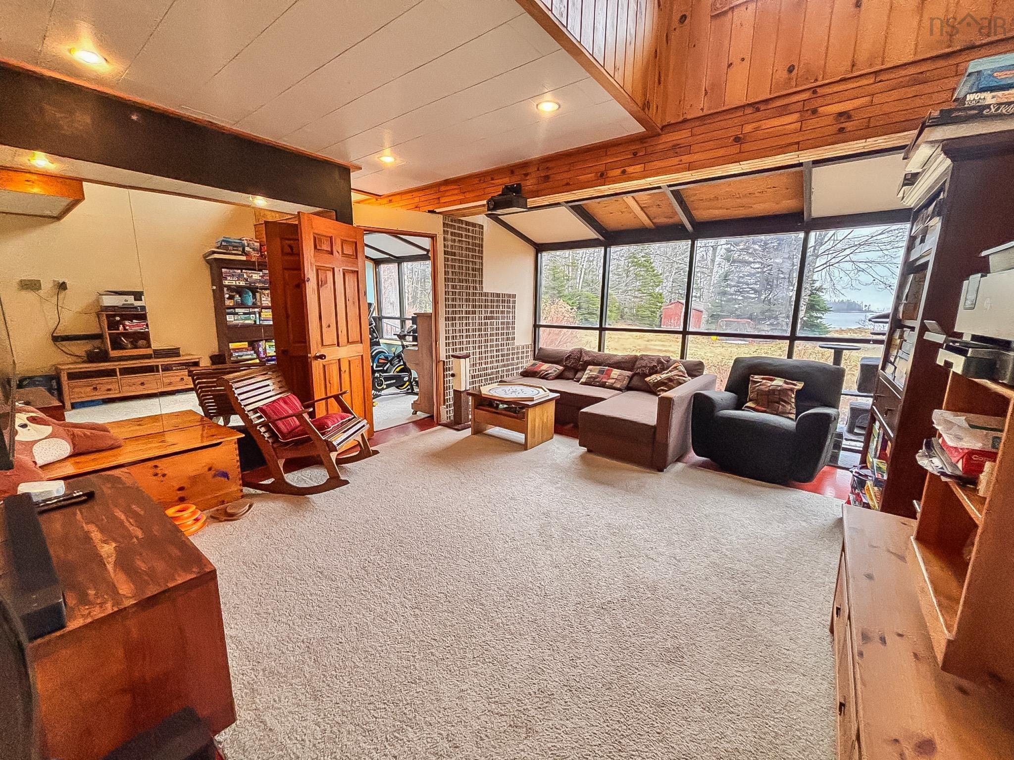 $595,000.00: 9169 Highway 331, Voglers Cove