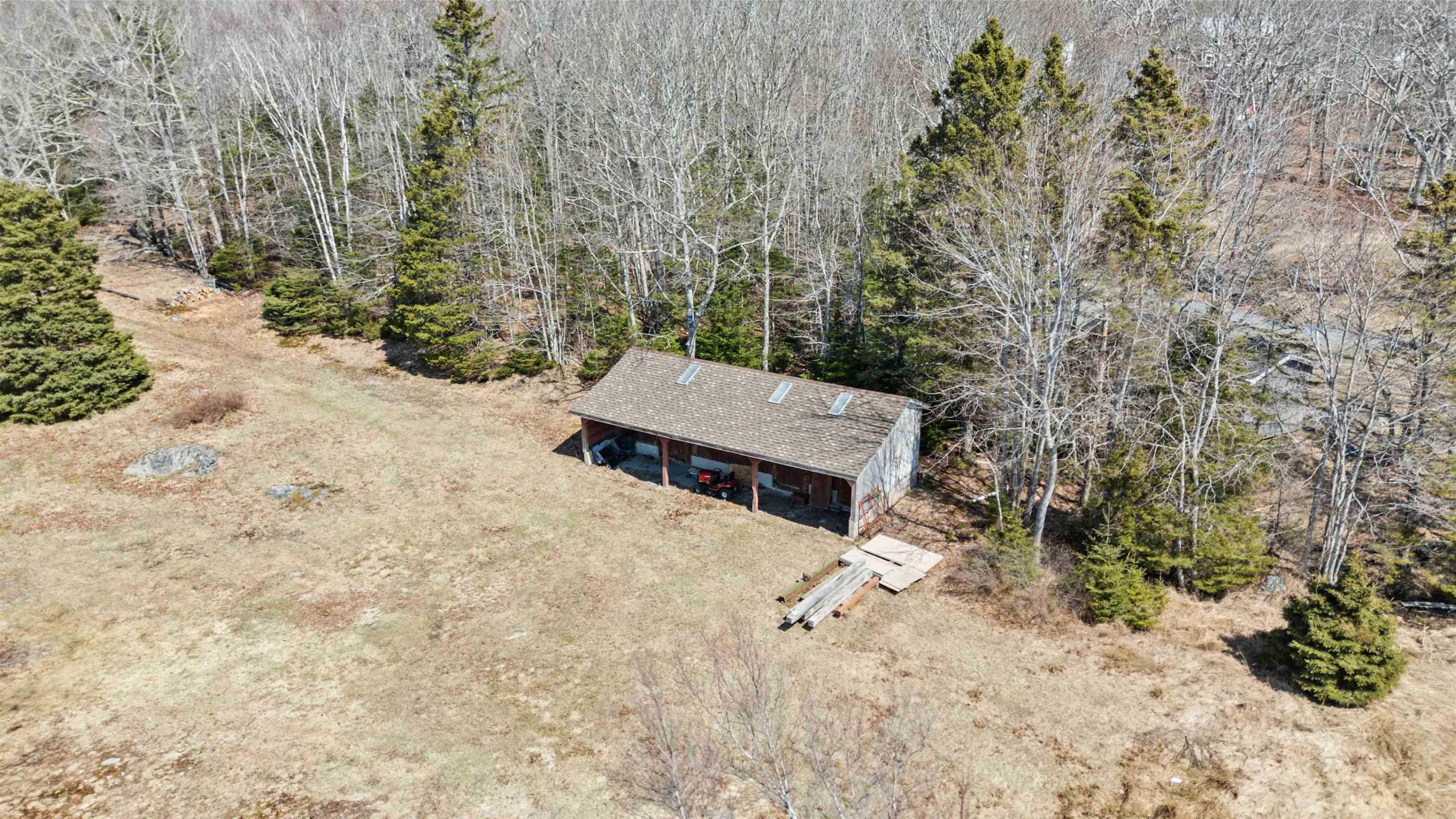 $595,000.00: 9169 Highway 331, Voglers Cove