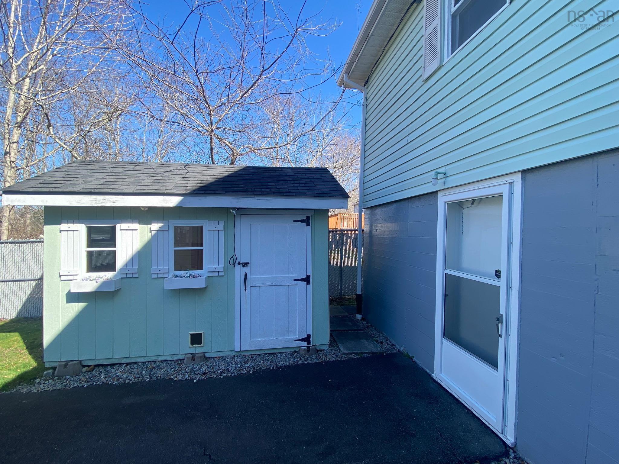 $285,000.00: 153 Hammond Street, Shelburne