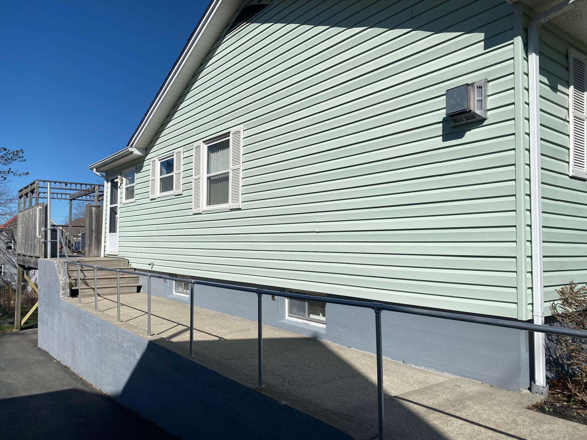 $285,000.00: 153 Hammond Street, Shelburne