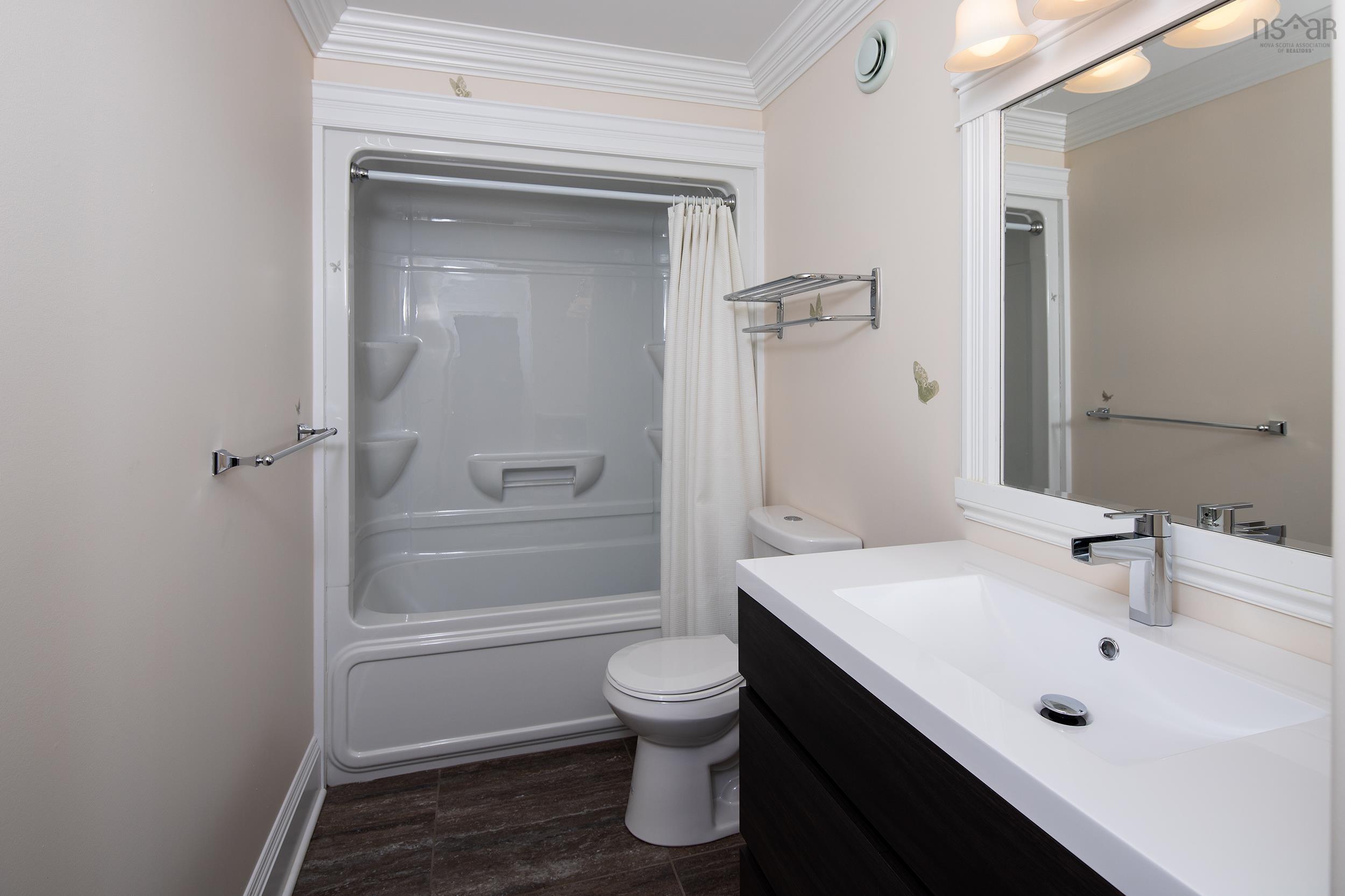 44 Kirkwood Court, Bedford, NS (MLS 202607968)