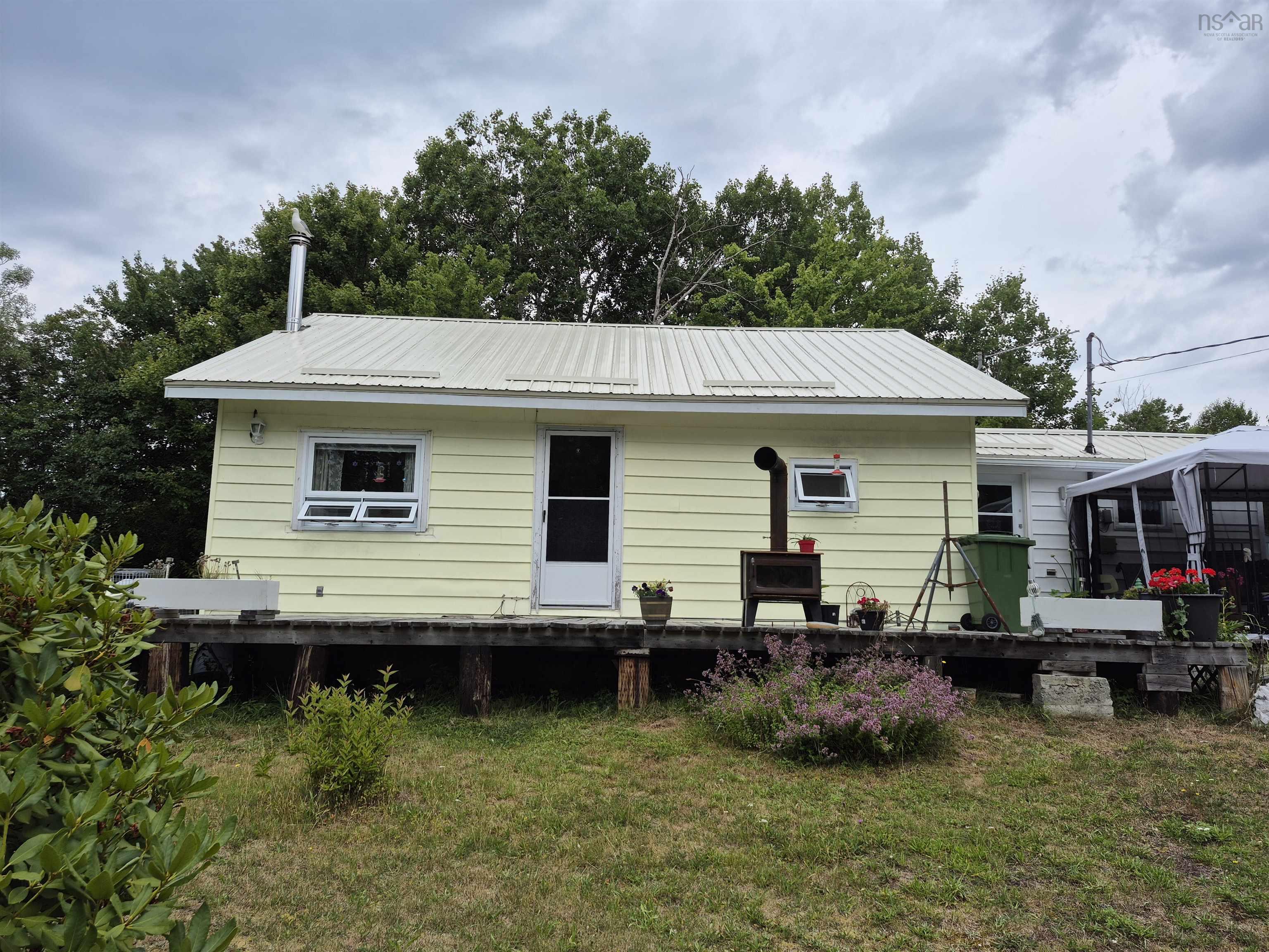 $328,900.00: 36 Goose View Drive, East Port L
