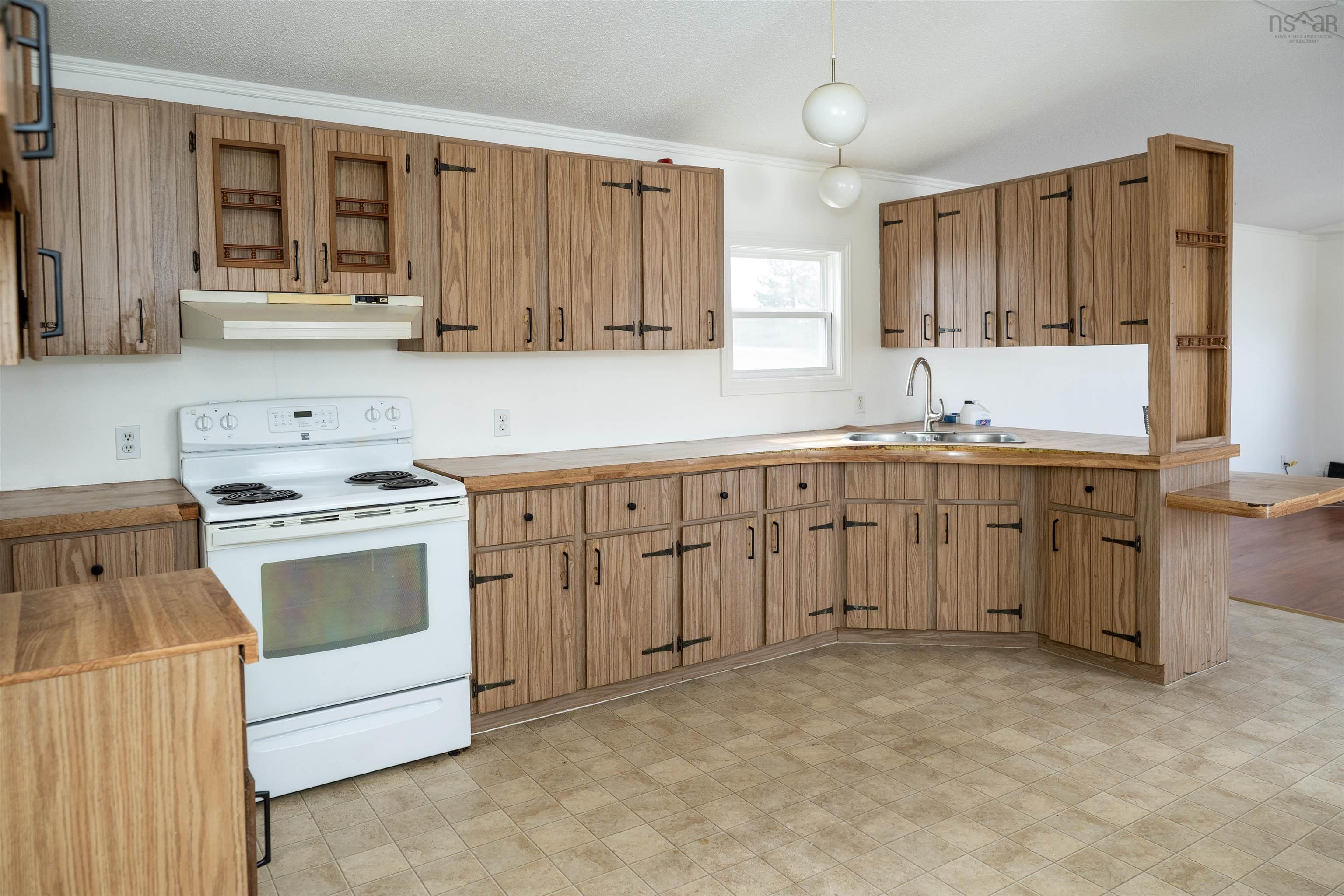 $139,900.00: 27 Curry Street, Howie Centre