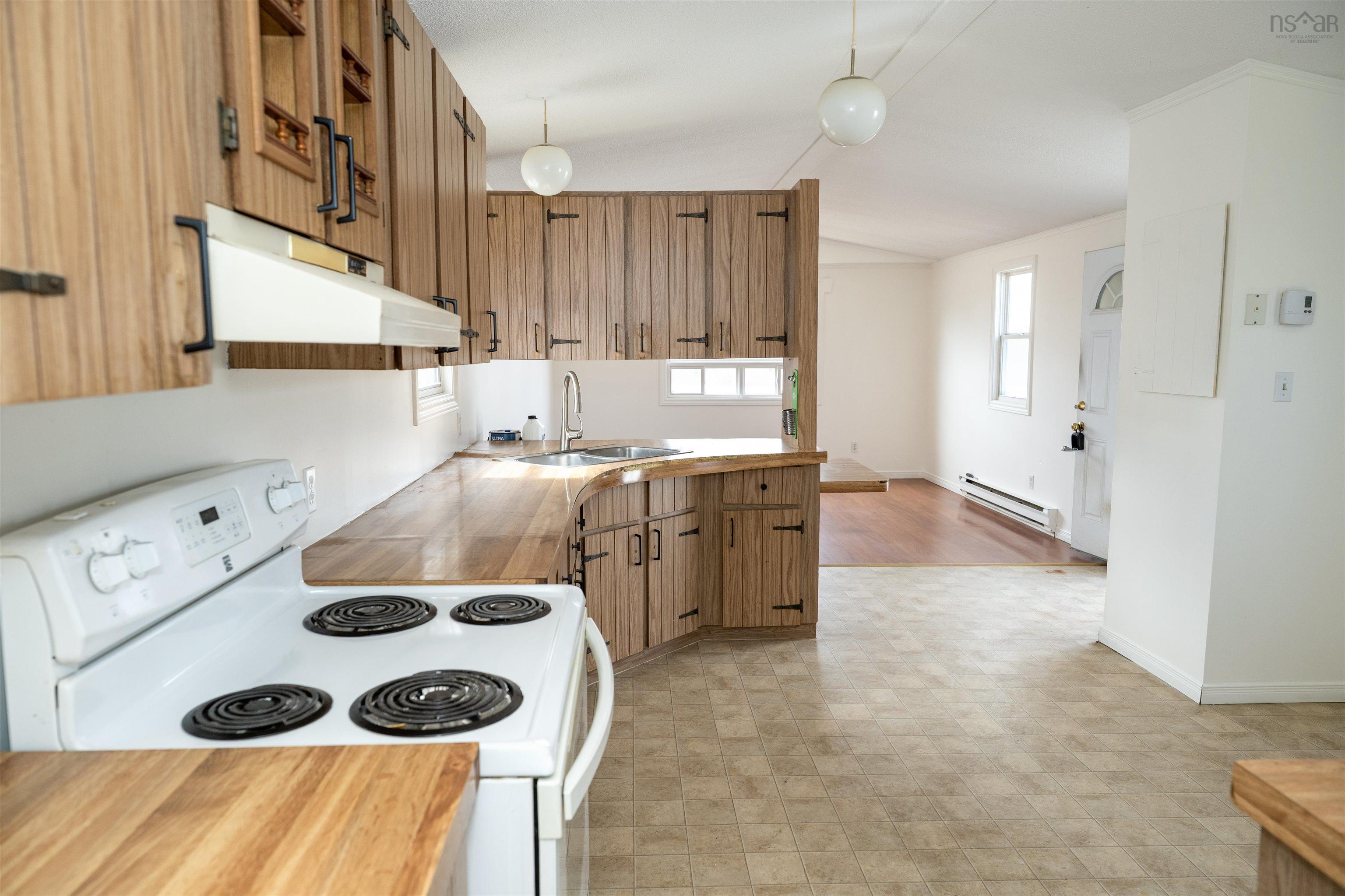 $139,900.00: 27 Curry Street, Howie Centre