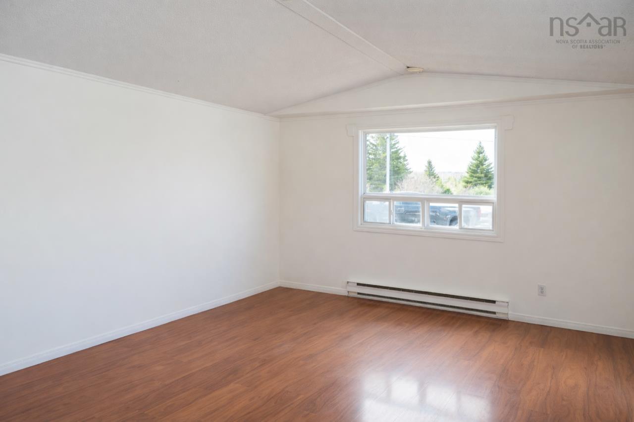 $139,900.00: 27 Curry Street, Howie Centre