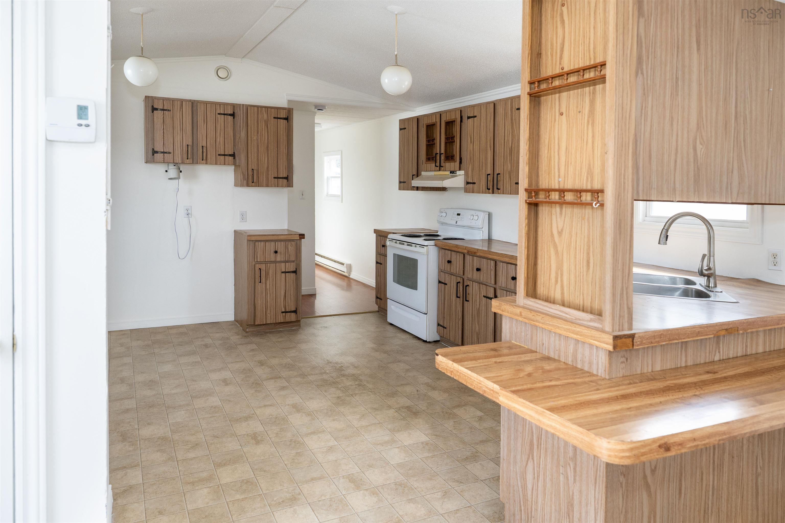 $139,900.00: 27 Curry Street, Howie Centre