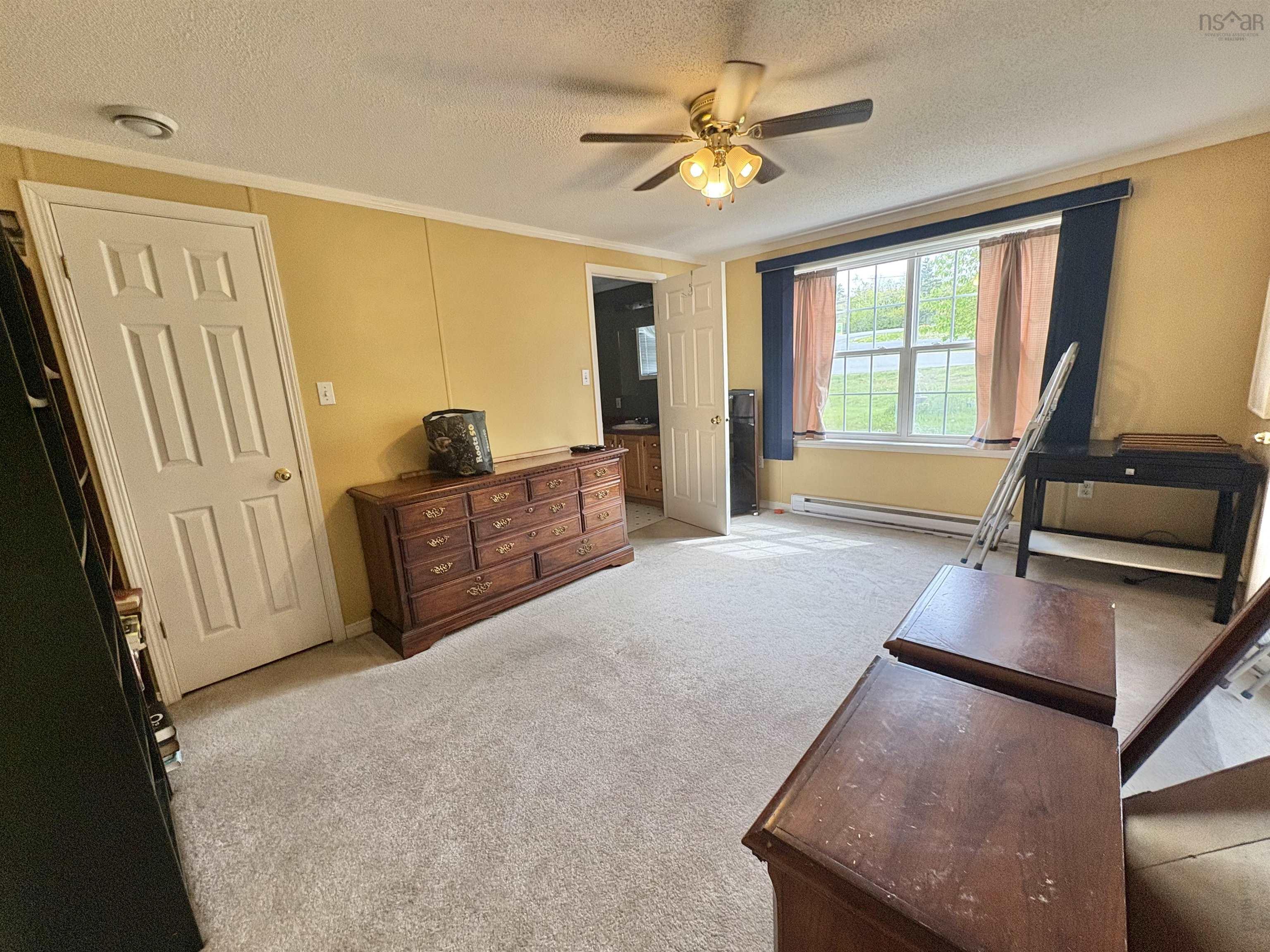 $174,900.00: 1025 Park Lane, Westville