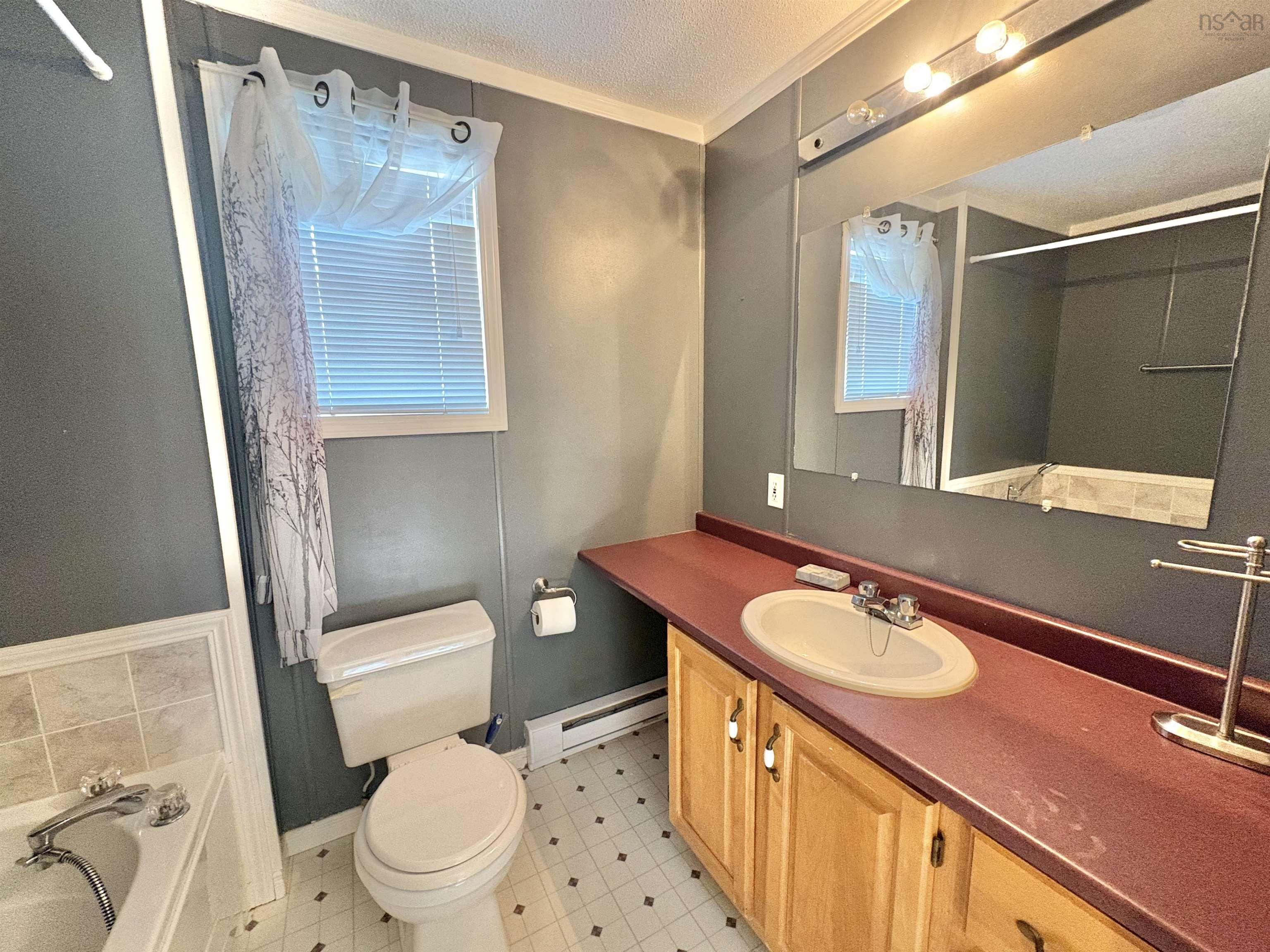 $174,900.00: 1025 Park Lane, Westville