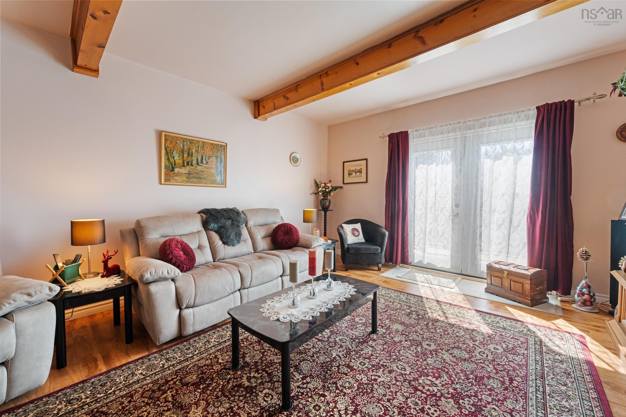 $475,000.00: 663 Hampton Mountain Road, Clarence West