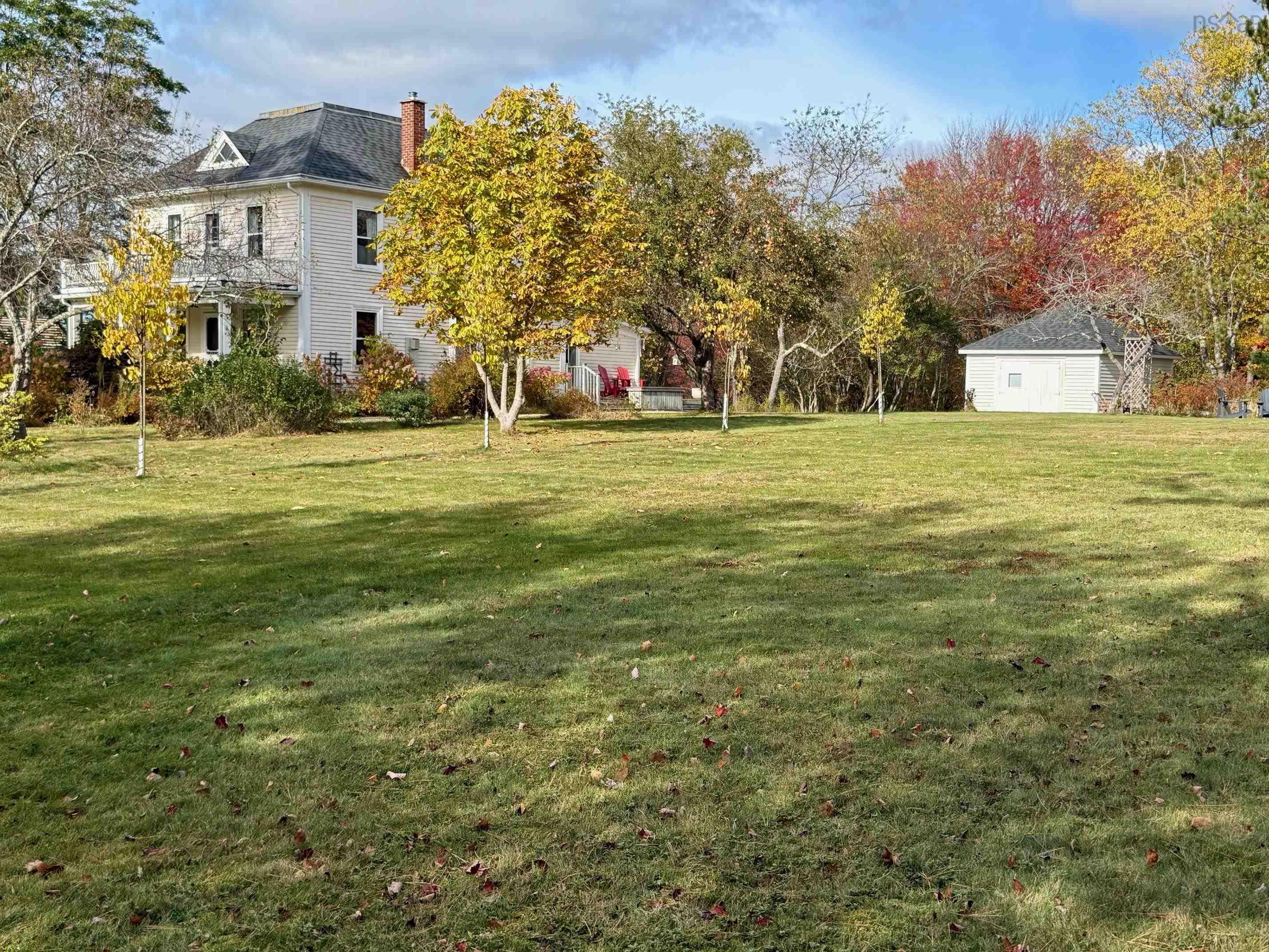 $464,000.00: 2571 Highway 331, West Lahave