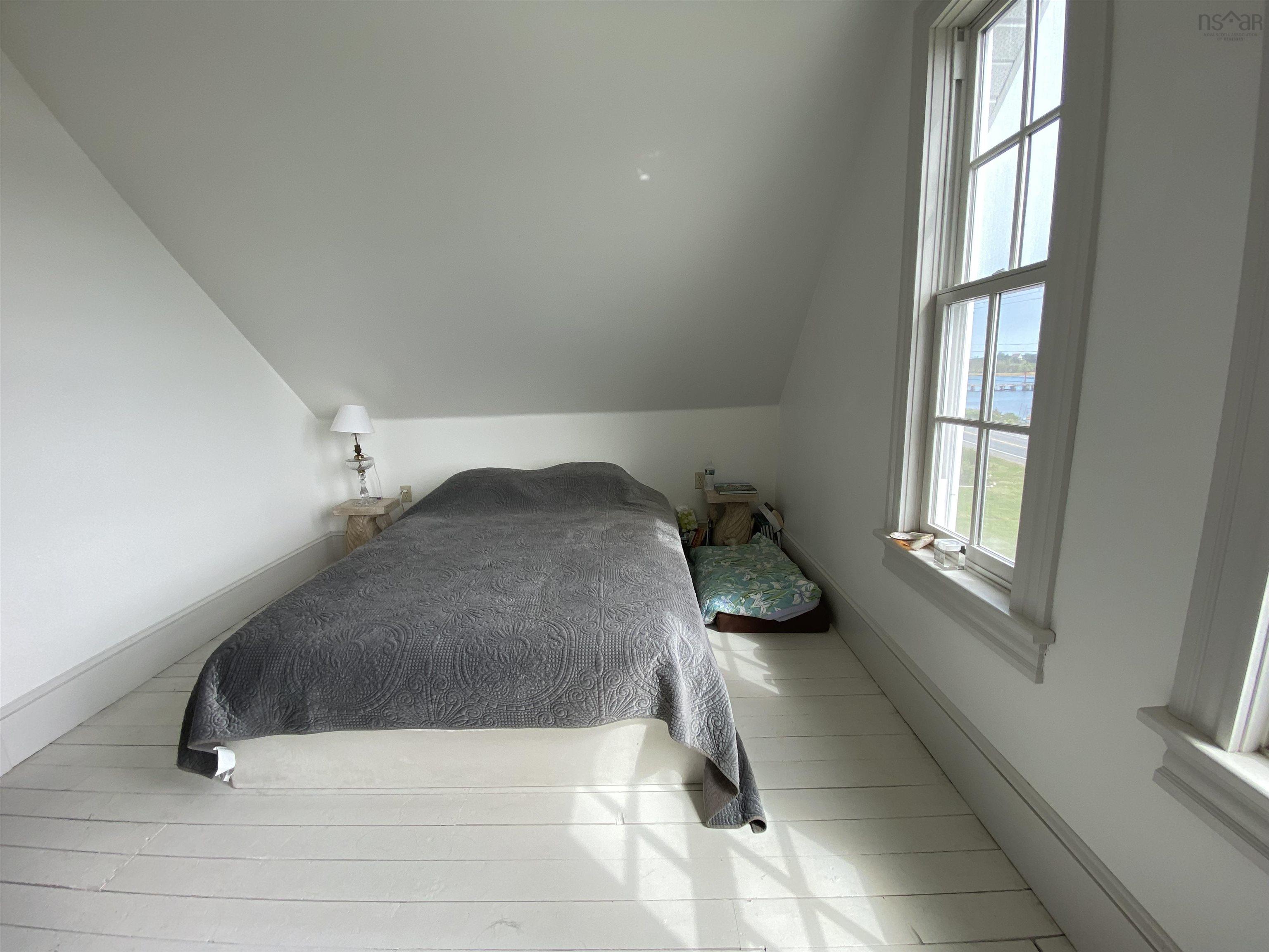 $699,900.00: 1609&1613 Highway 7 & Turners Island, Marie Joseph