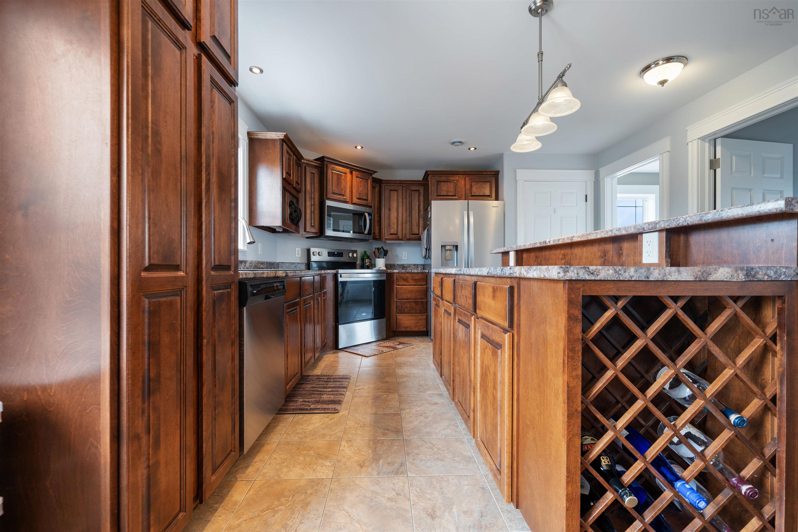 $499,900.00: 15319 7 Highway, East Ship Harbour