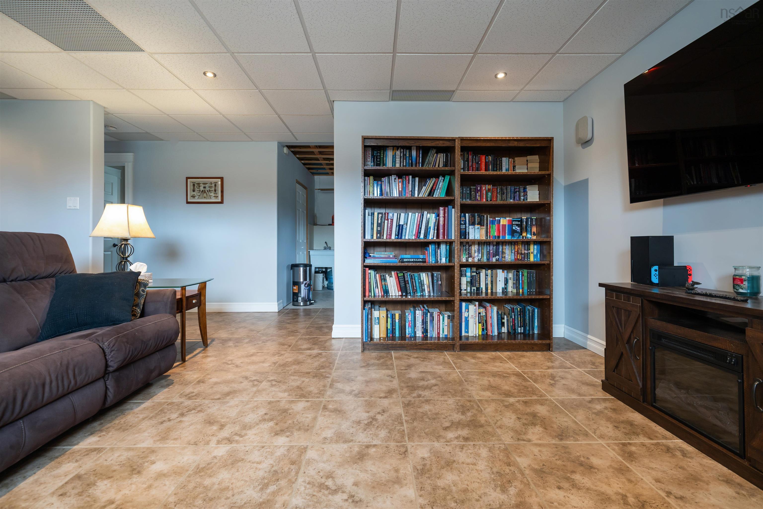 $499,900.00: 15319 7 Highway, East Ship Harbour