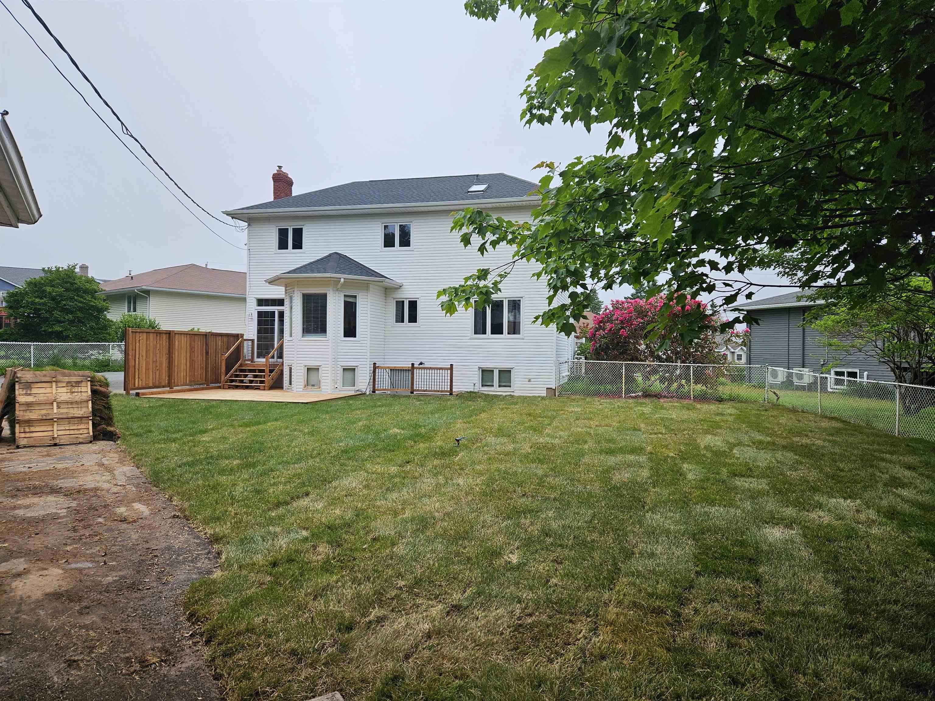 $792,500.00: 144 Pinewood Crescent, Dartmouth