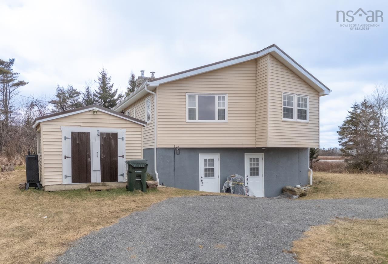 $379,900.00: 62 Lake Doucette Road, Lake Doucette