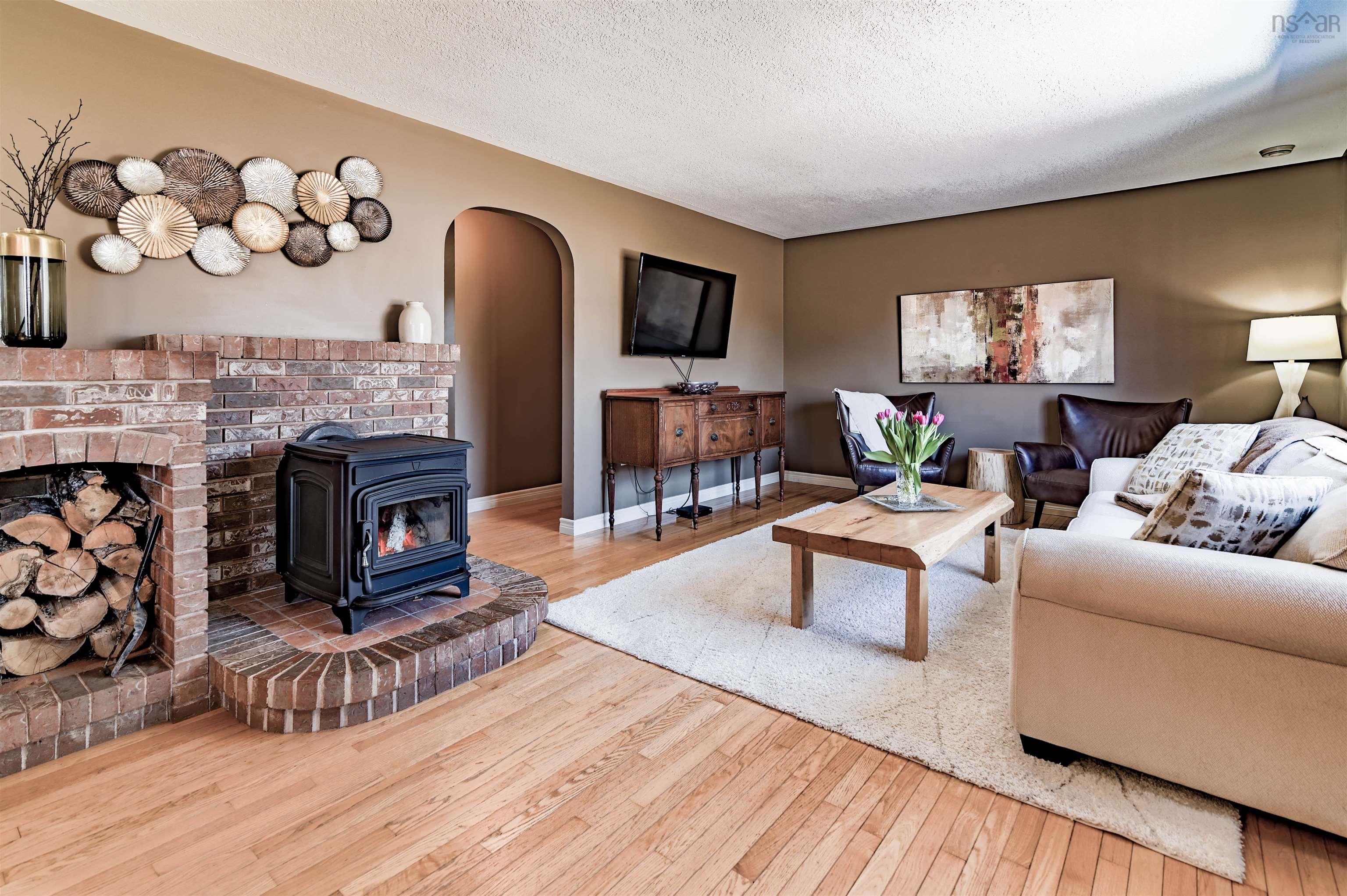 $745,000.00: 665 Maple Street, East Berwick