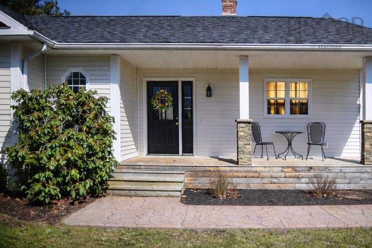 $745,000.00: 665 Maple Street, East Berwick