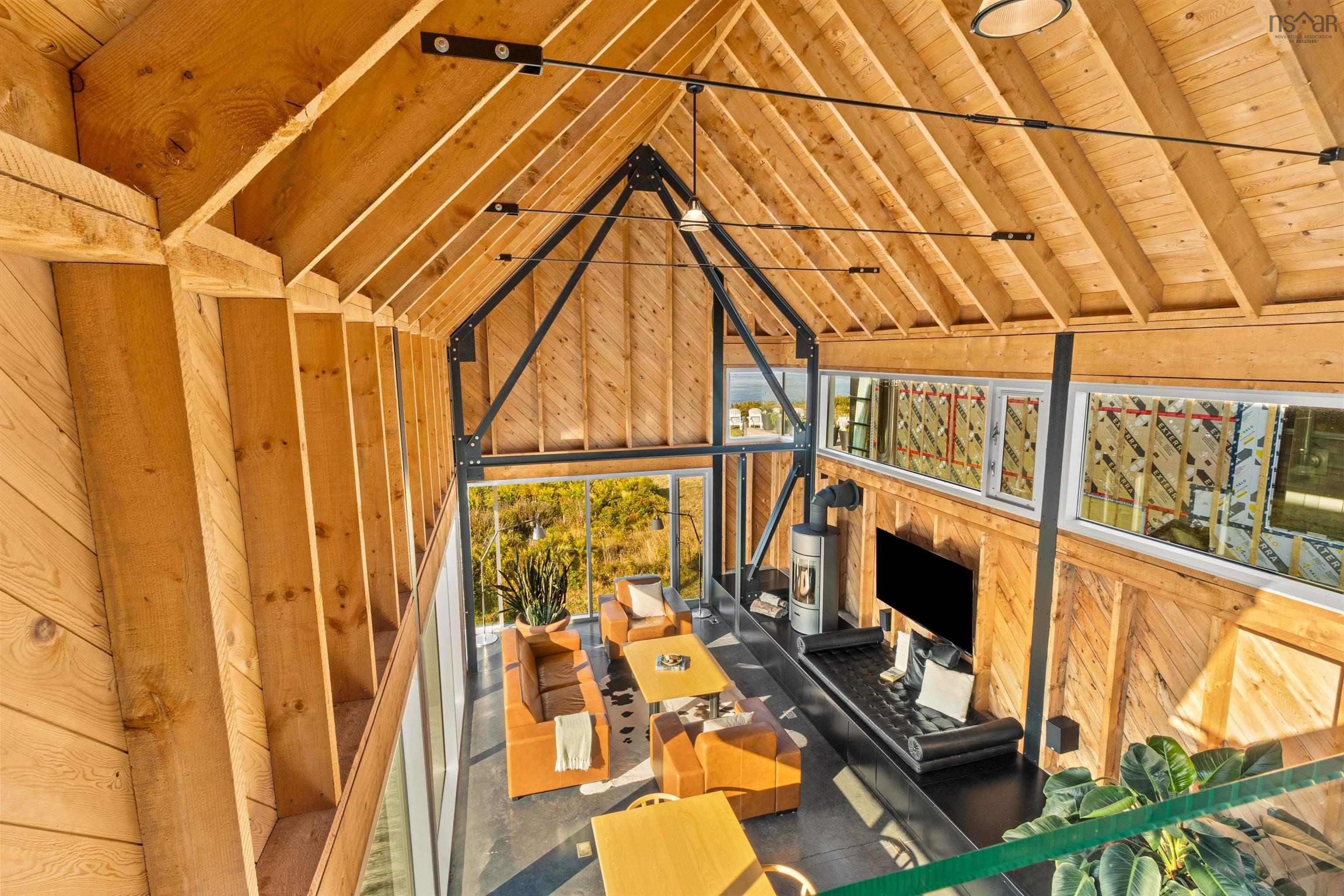 $1,195,000.00: 120 Net Yard Lane, Upper Kingsburg