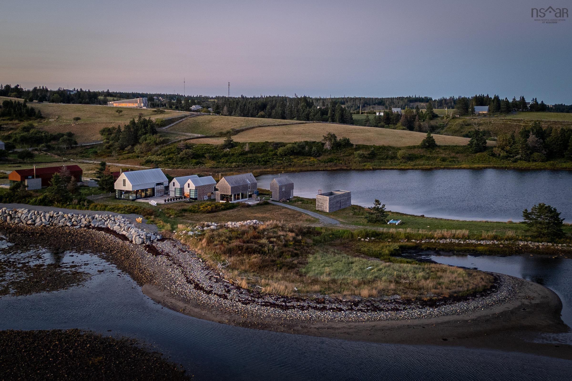 $1,195,000.00: 120 Net Yard Lane, Upper Kingsburg