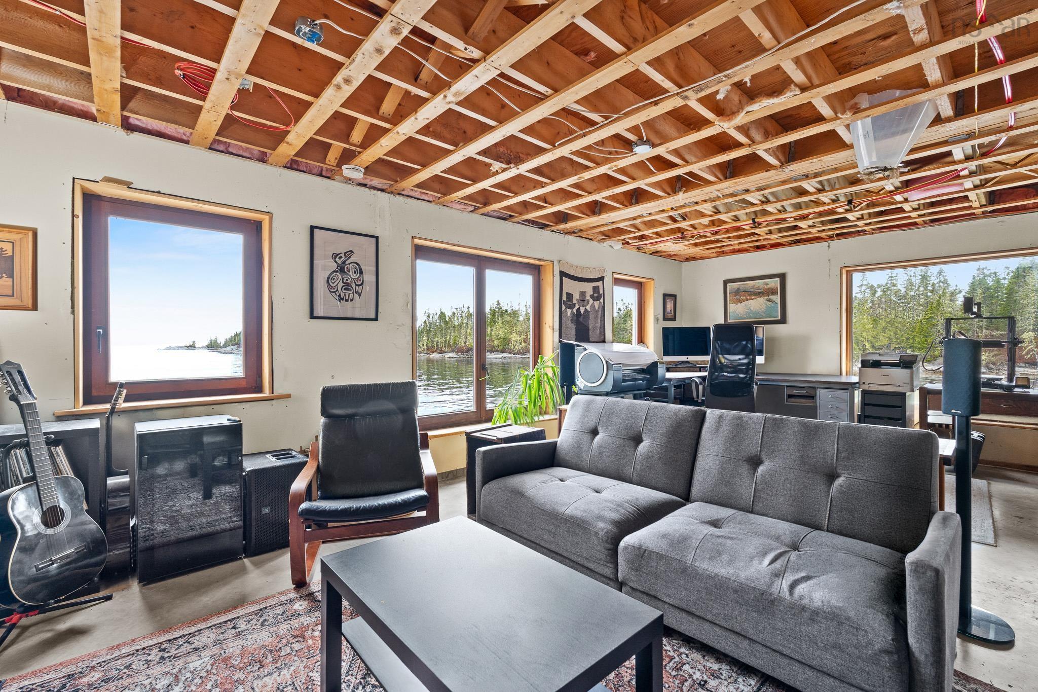 $2,499,500.00: 3087 Highway 329, Northwest Cove