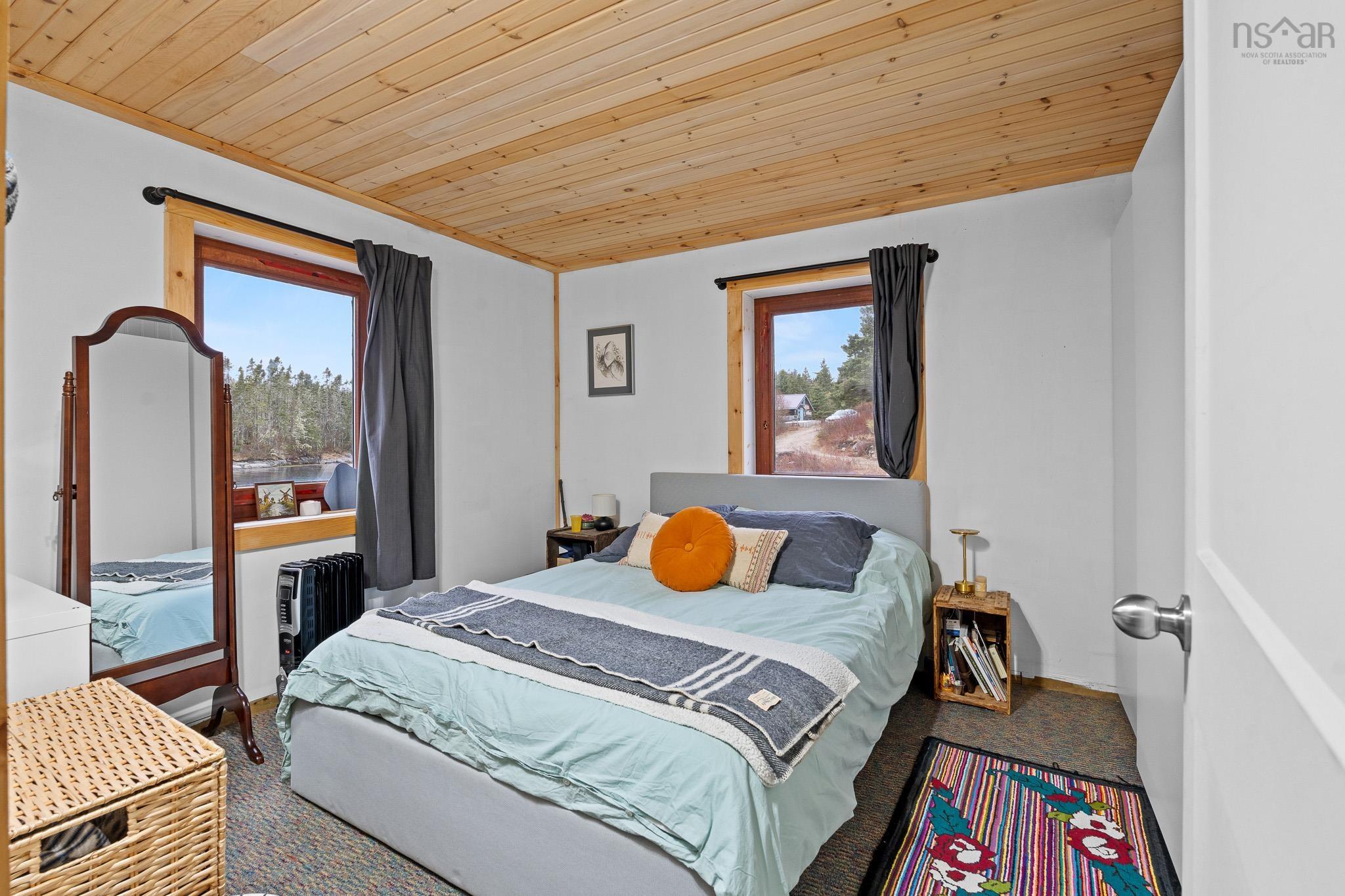 $2,499,500.00: 3087 Highway 329, Northwest Cove