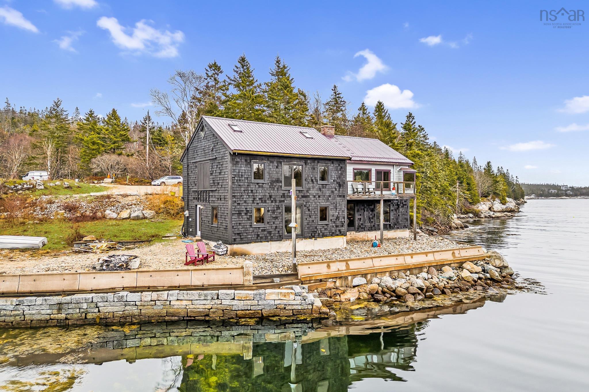 $2,499,500.00: 3087 Highway 329, Northwest Cove