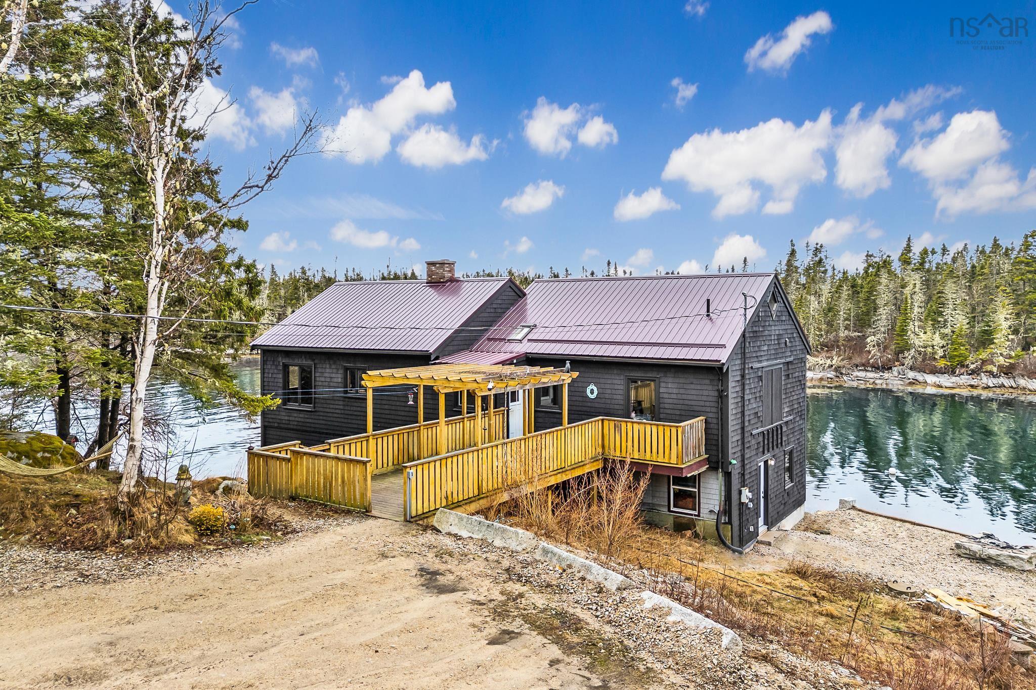 $2,499,500.00: 3087 Highway 329, Northwest Cove