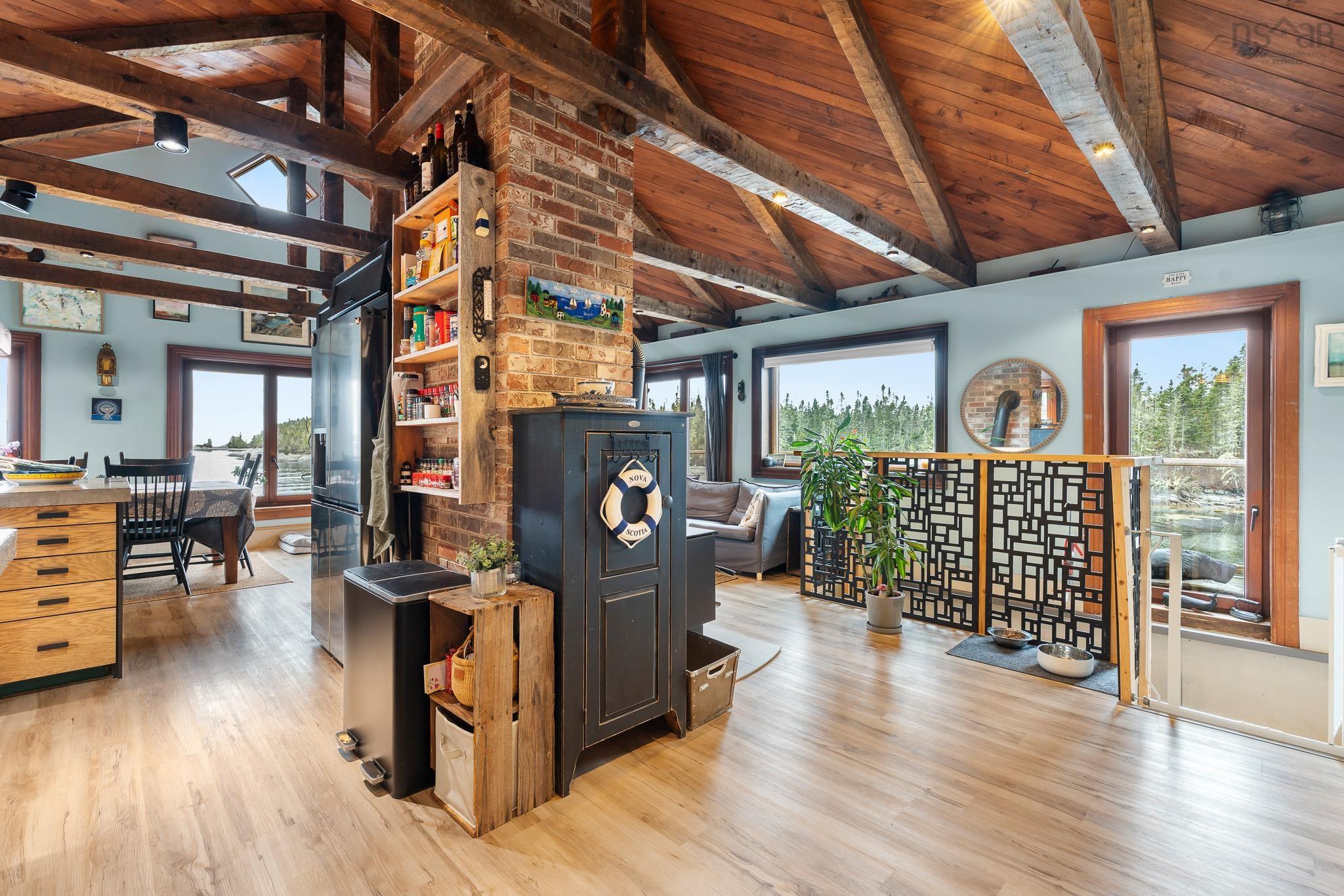 $2,499,500.00: 3087 Highway 329, Northwest Cove