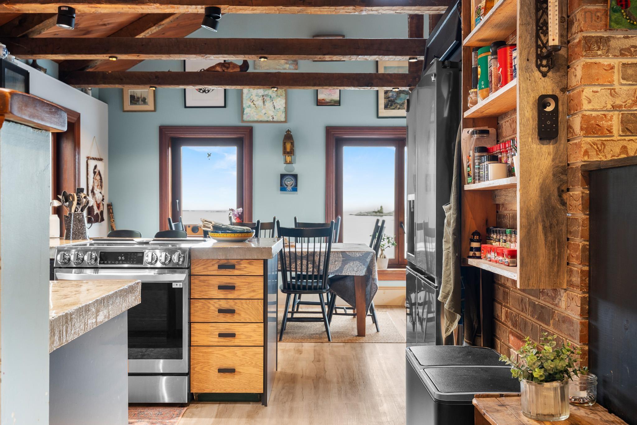 $2,499,500.00: 3087 Highway 329, Northwest Cove