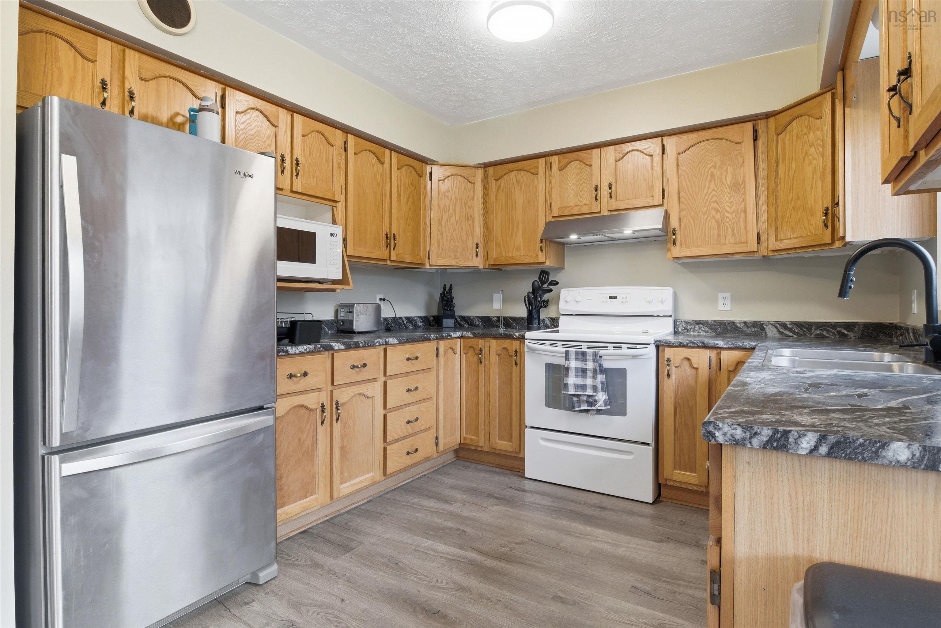 $484,900.00: 10 Hescott Street, Elmsdale