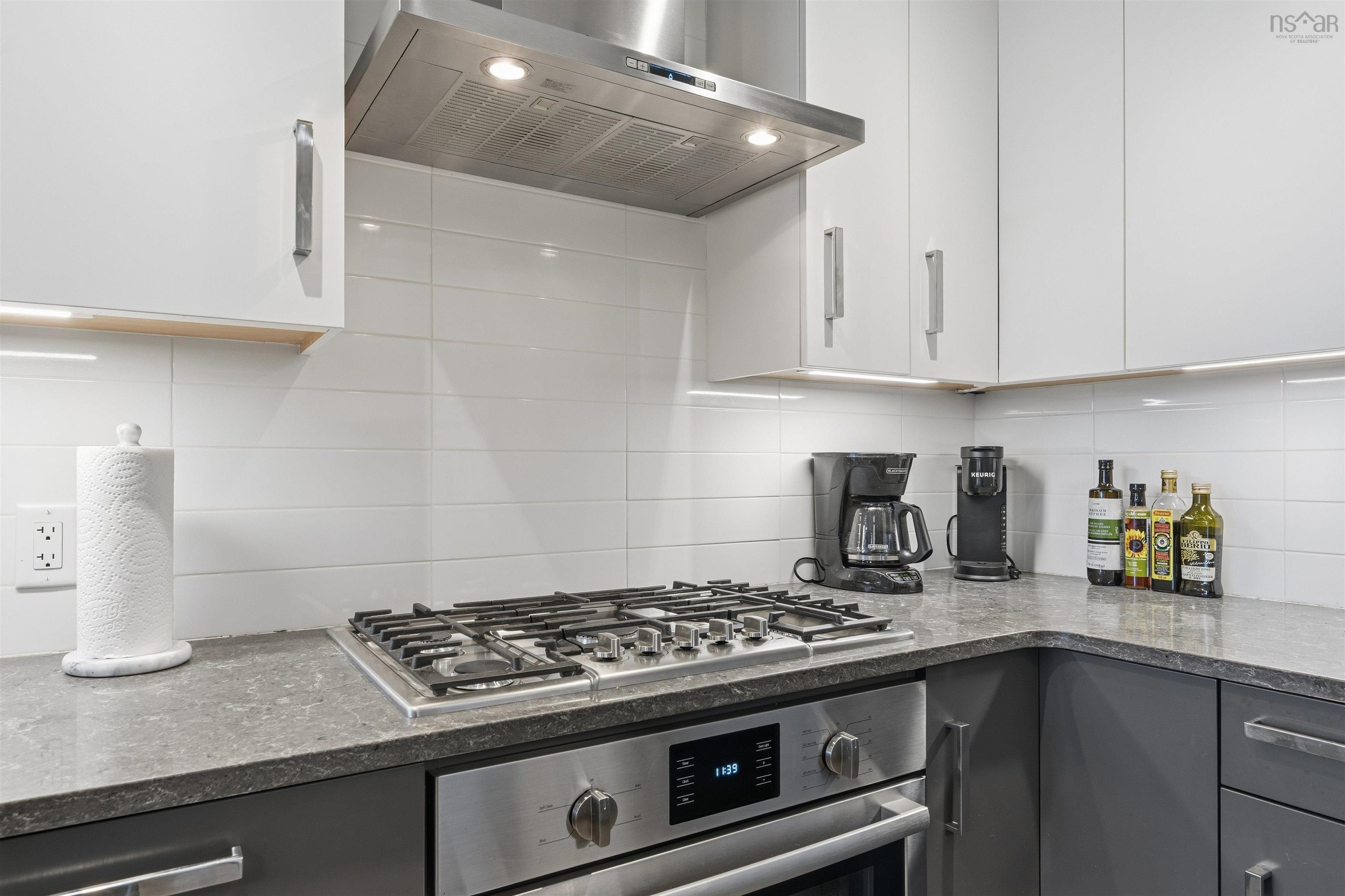 808 1585 South Park Street, Halifax, NS (MLS 202608013)