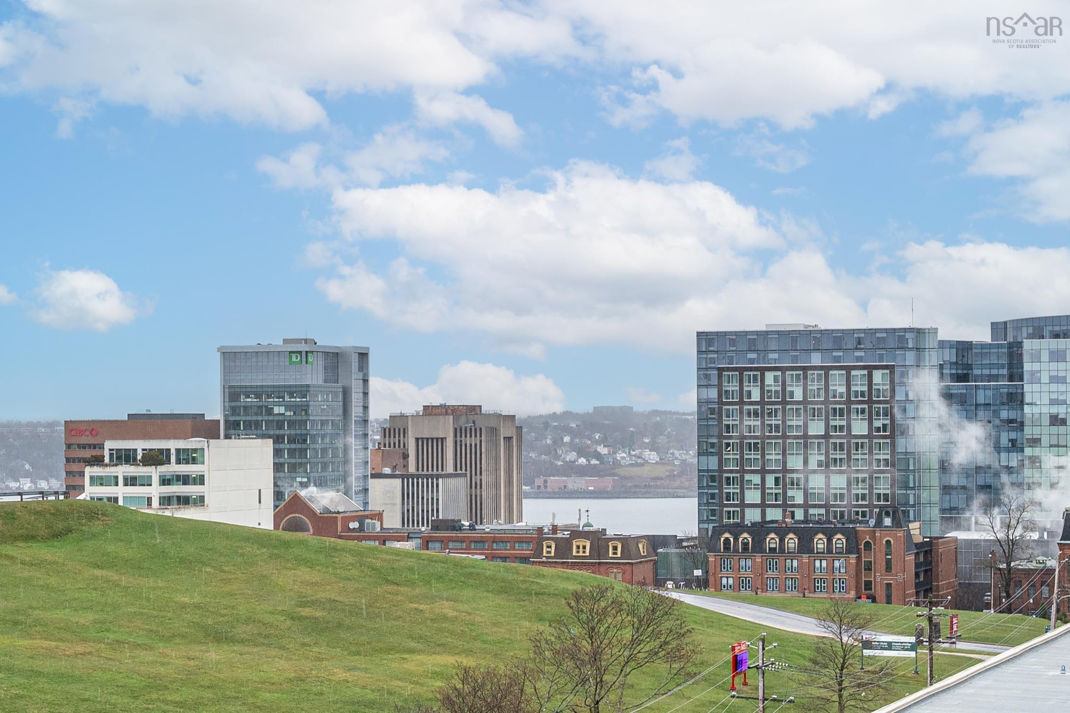 808 1585 South Park Street, Halifax, NS (MLS 202608013)