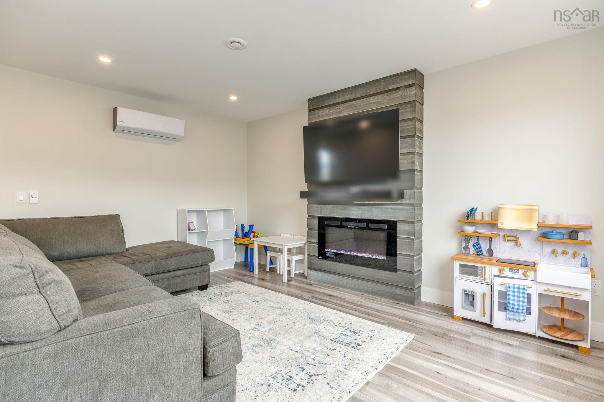 61 Flatrock Crescent, Beechville, NS (MLS 202608017)