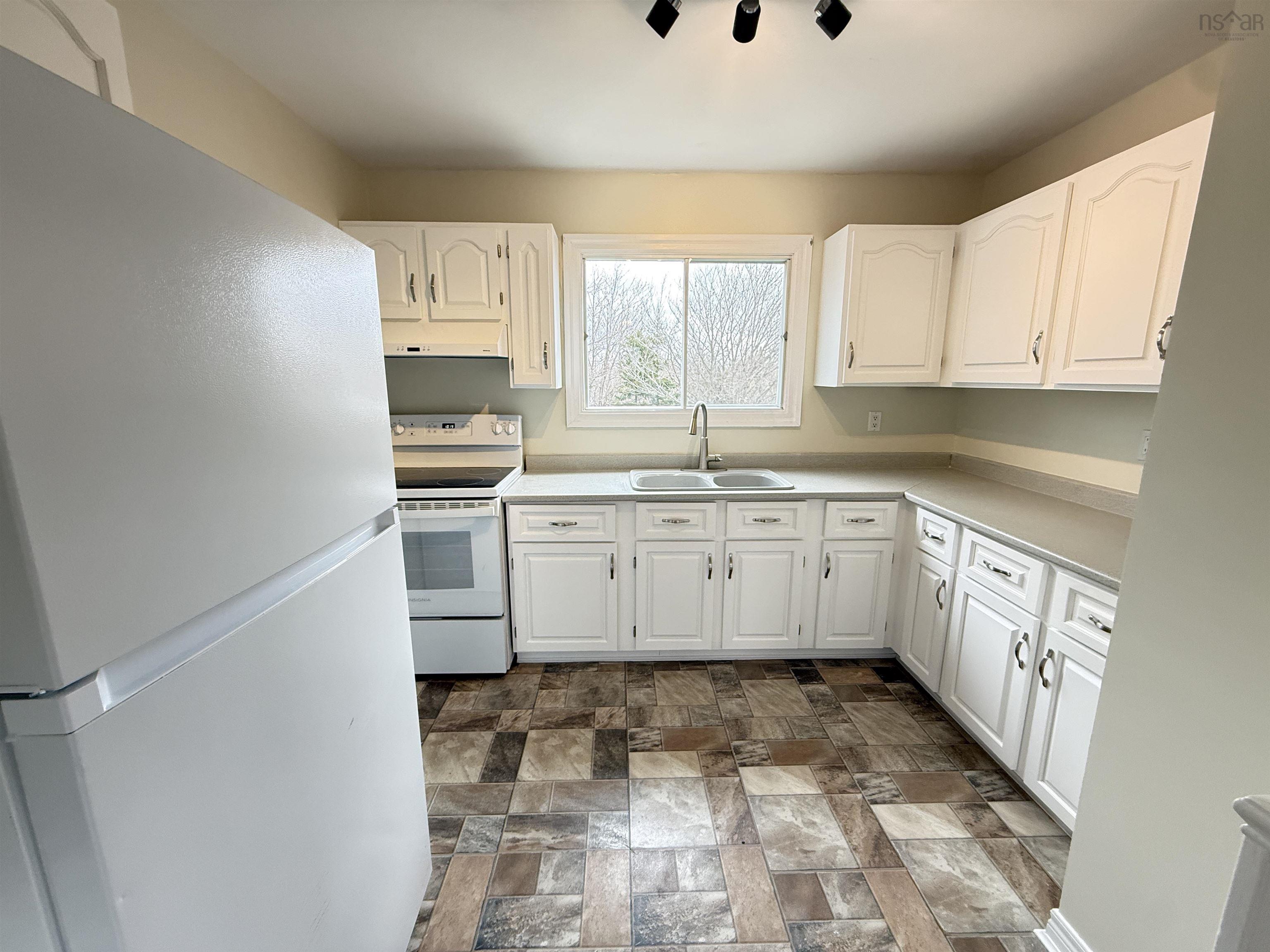 381 Arklow Drive, Cole Harbour, NS (MLS 202608018)