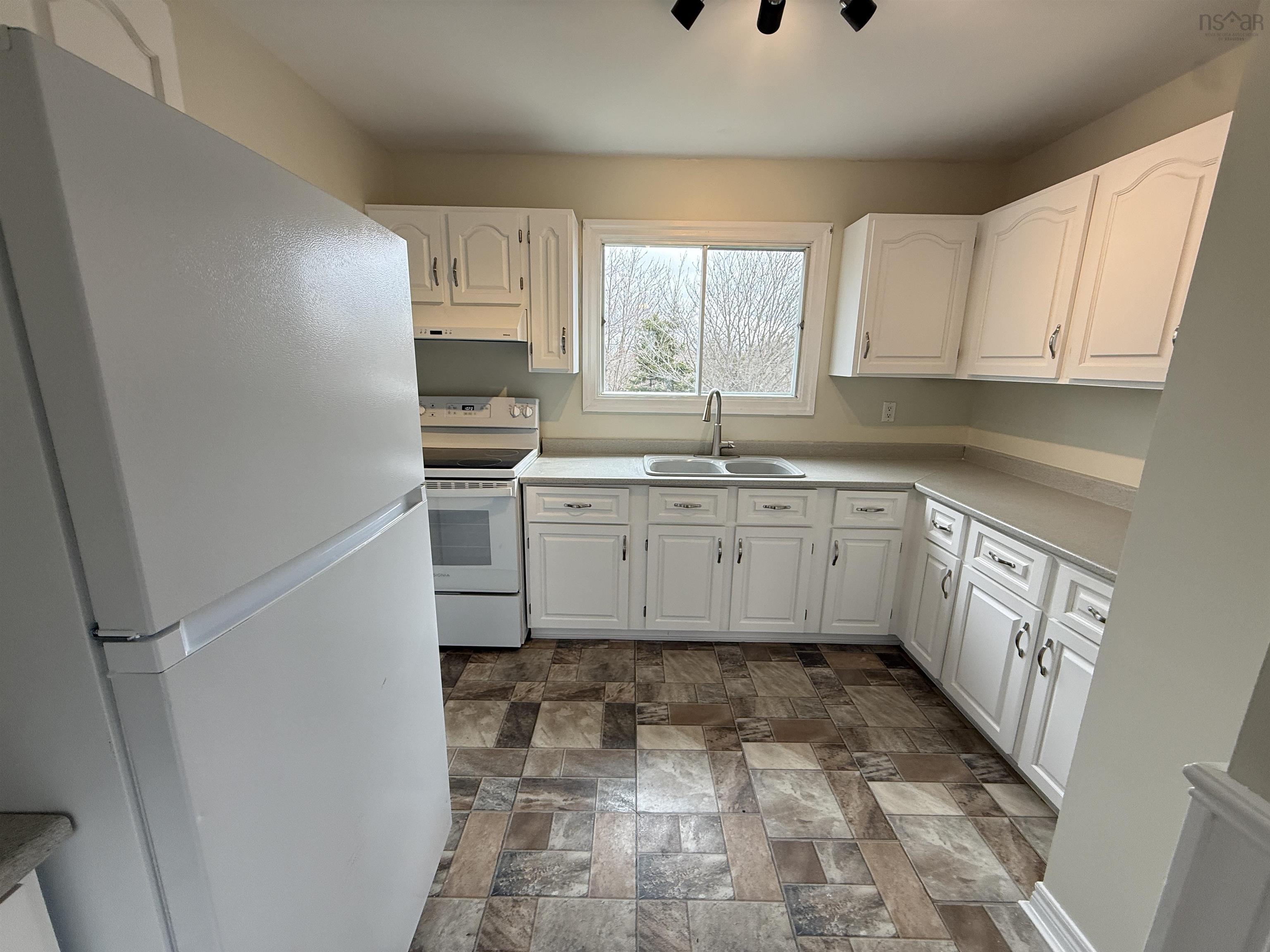 381 Arklow Drive, Cole Harbour, NS (MLS 202608018)